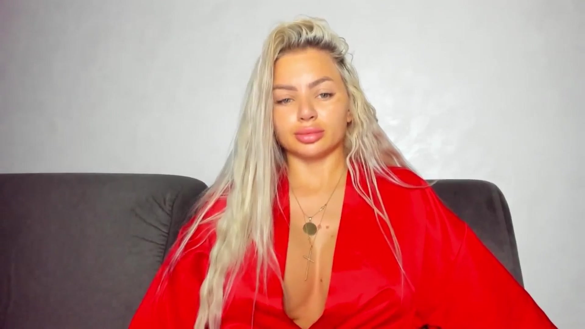 Gallery image thumbnail from barbie__girl's myfreecams stream on, 08/15/2025, 18:30 image 12 of 20