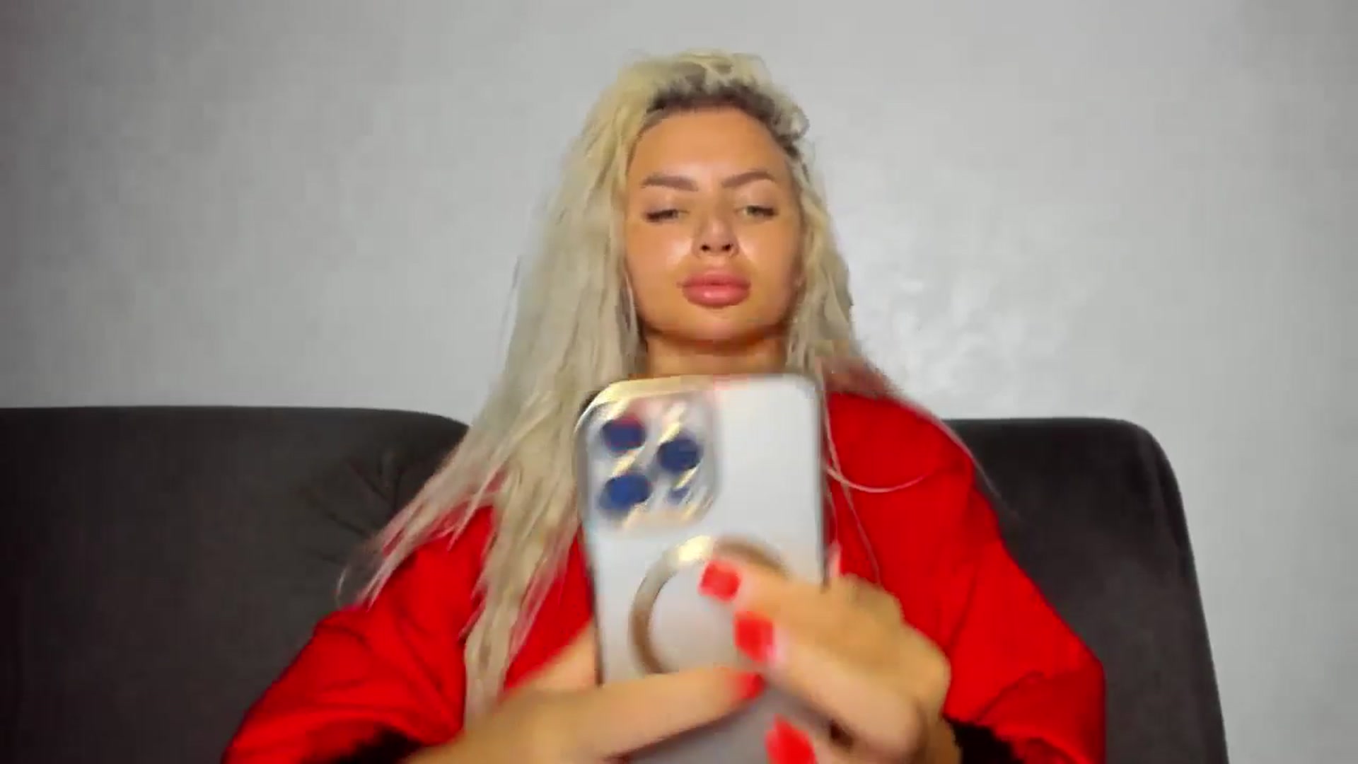 Gallery image thumbnail from barbie__girl's myfreecams stream on, 08/15/2025, 18:30 image 13 of 20