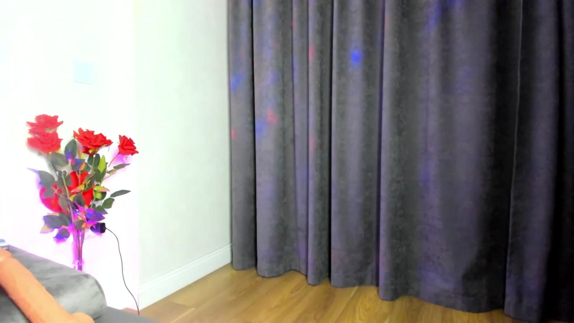Gallery image thumbnail from barbie__girl's myfreecams stream on, 08/26/2025, 20:26 image 7 of 20