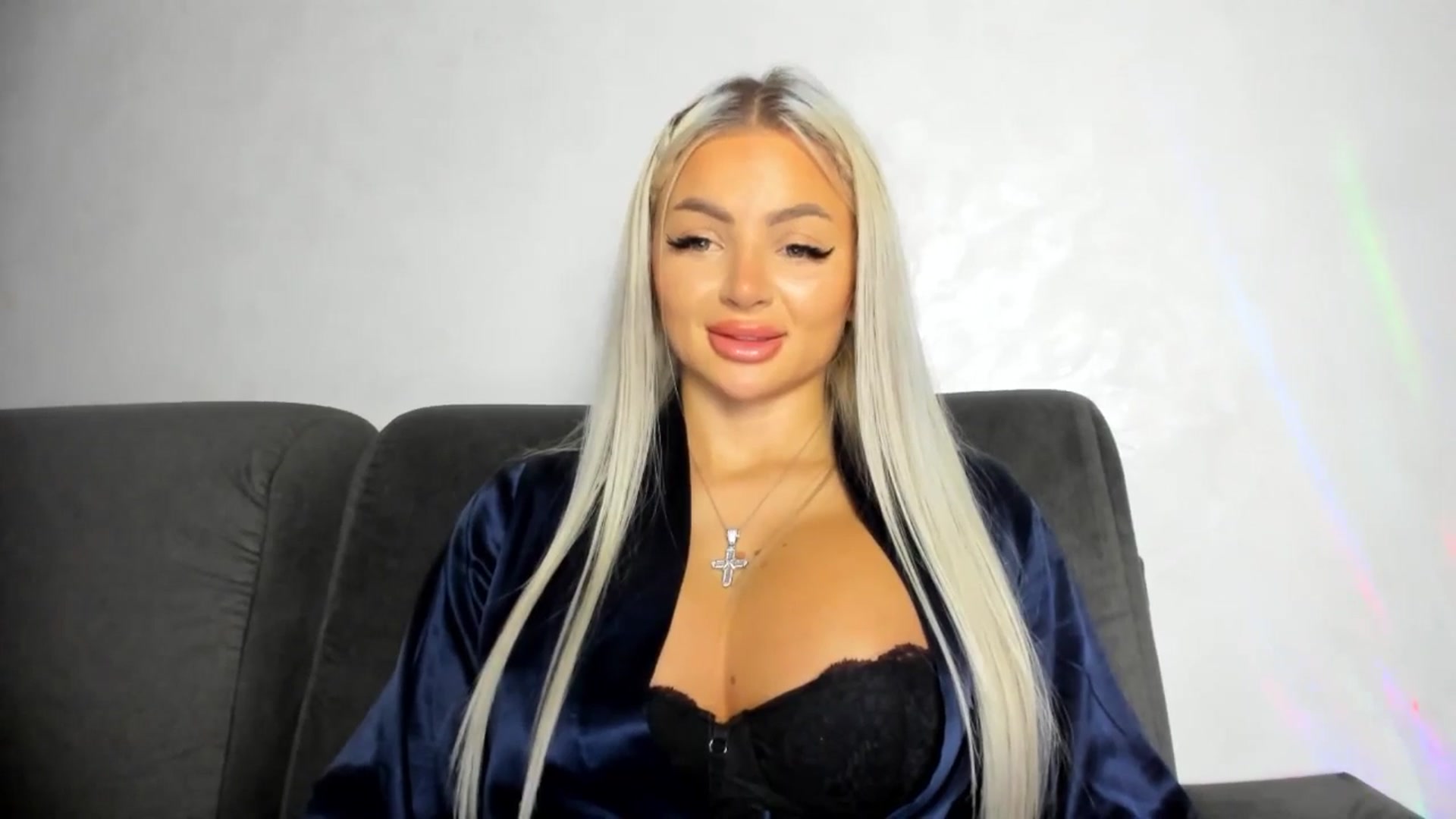 Gallery image thumbnail from barbie__girl's myfreecams stream on, 08/27/2025, 24:04 image 3 of 20
