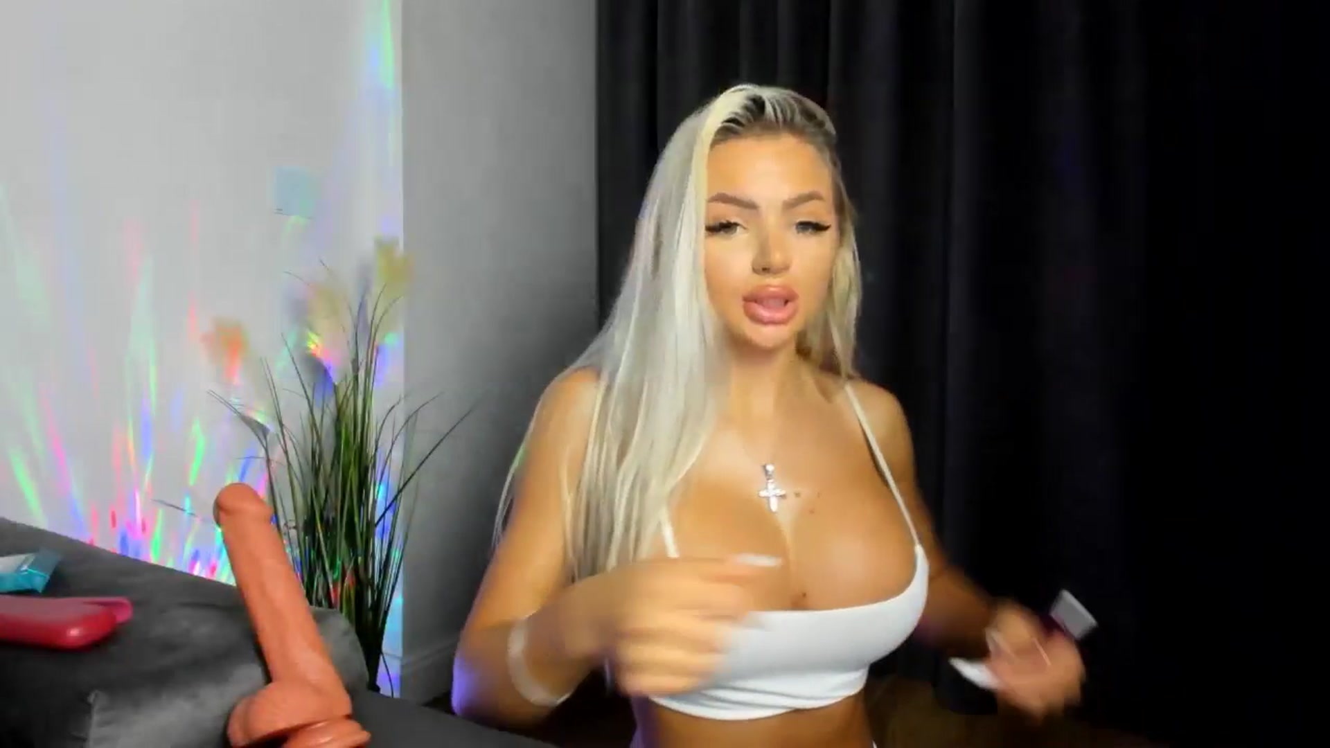 Gallery image thumbnail from barbie__girl's myfreecams stream on, 09/02/2025, 01:59 image 19 of 20