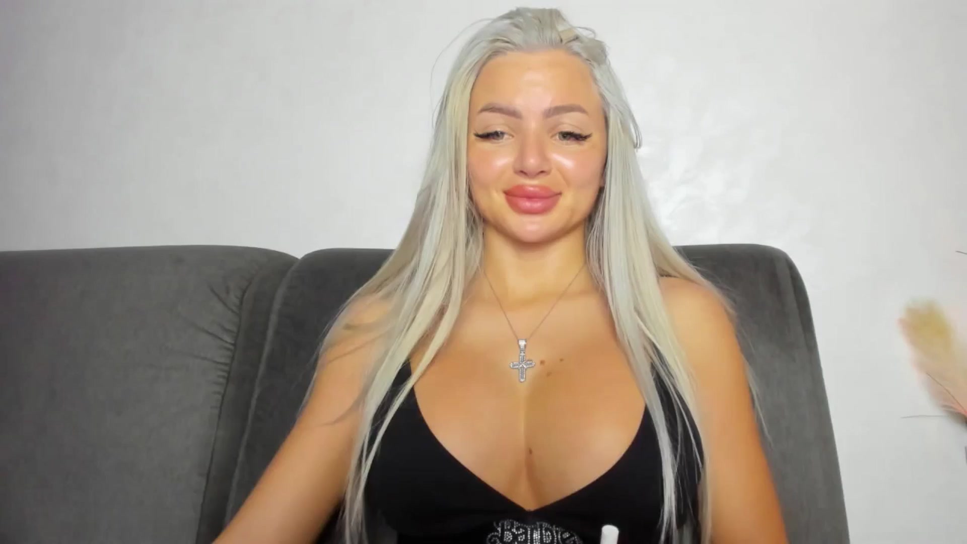 Gallery image thumbnail from barbie__girl's myfreecams stream on, 09/08/2025, 05:54 image 10 of 20