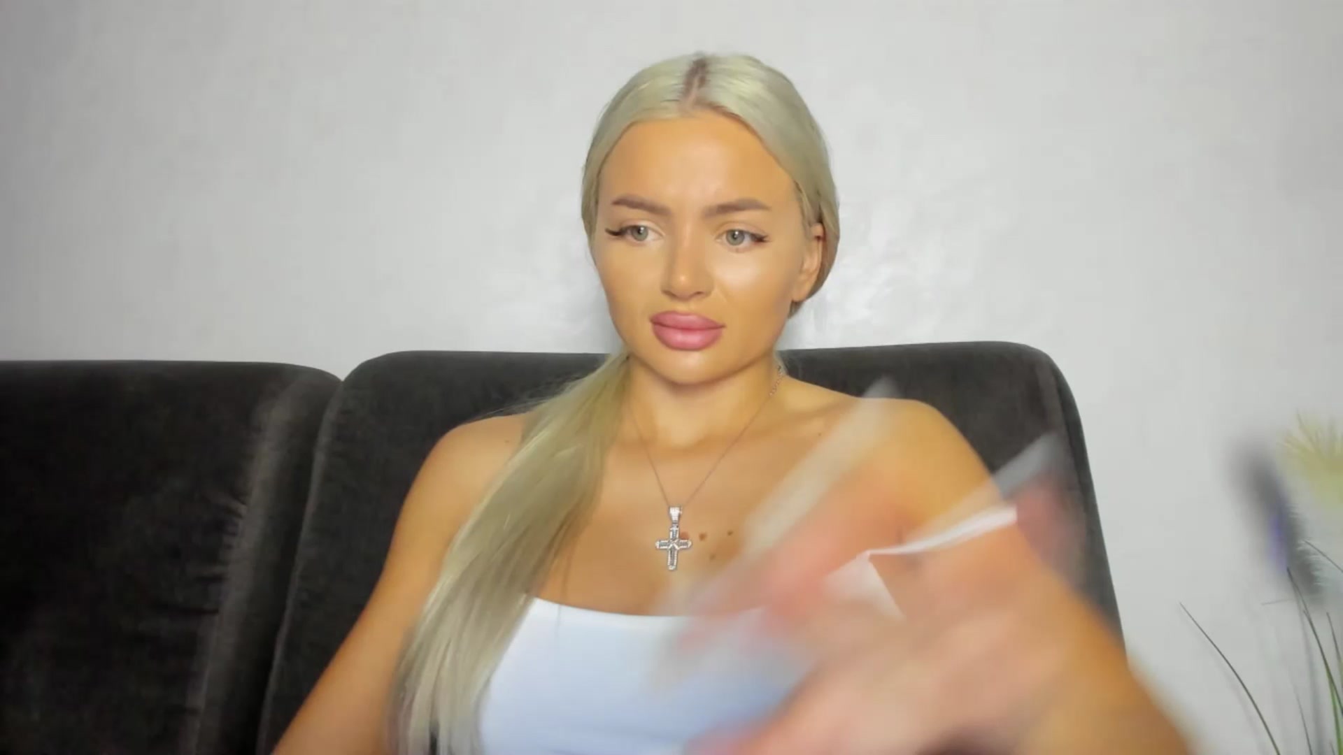 Gallery image thumbnail from barbie__girl's myfreecams stream on, 09/19/2025, 16:23 image 9 of 20