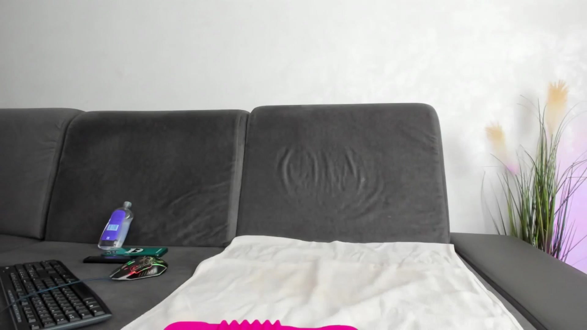 Gallery image thumbnail from barbie__girl's myfreecams stream on, 09/22/2025, 06:33 image 17 of 20