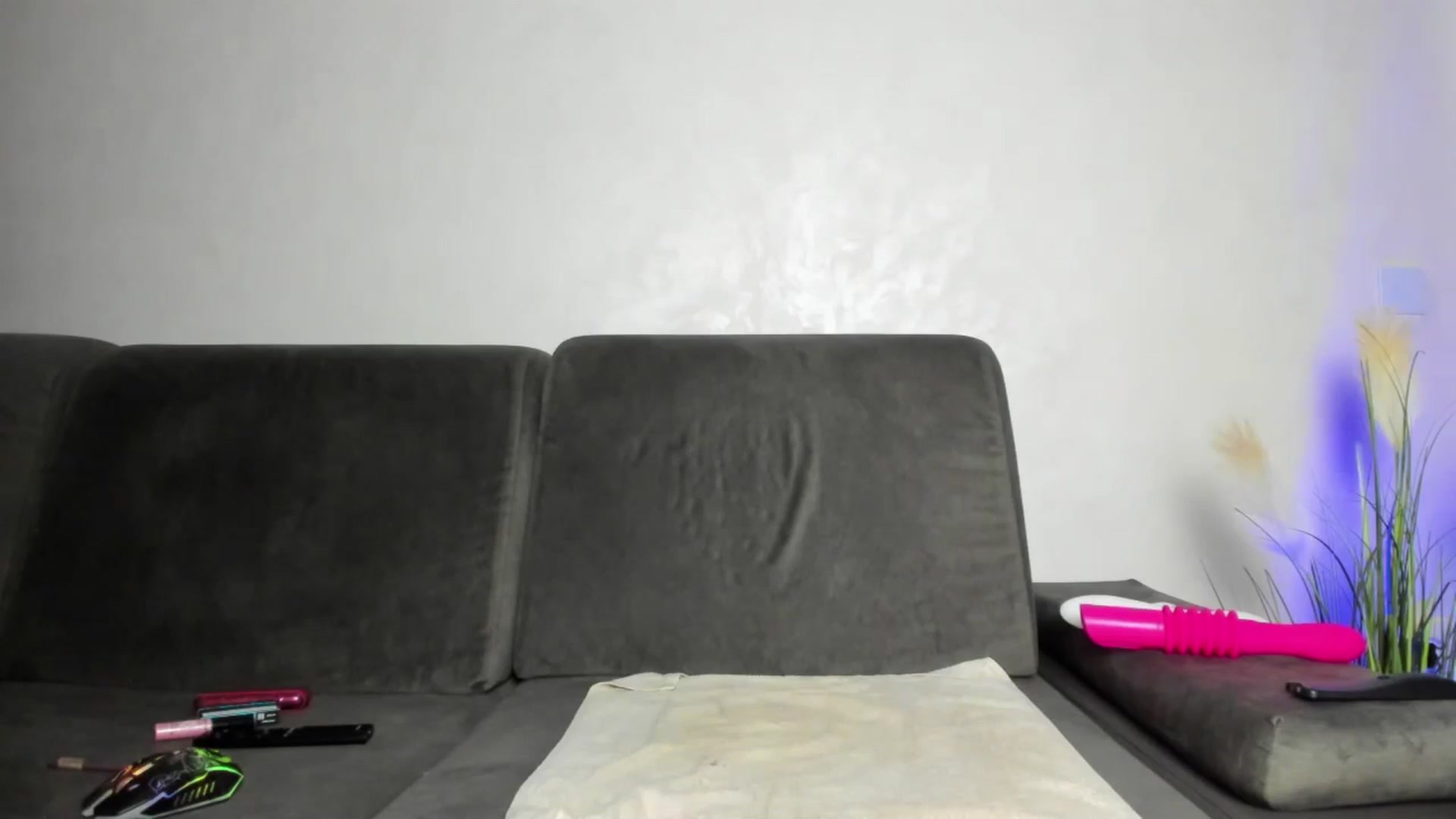 Gallery image thumbnail from barbie__girl's myfreecams stream on, 10/15/2025, 02:33 image 4 of 20