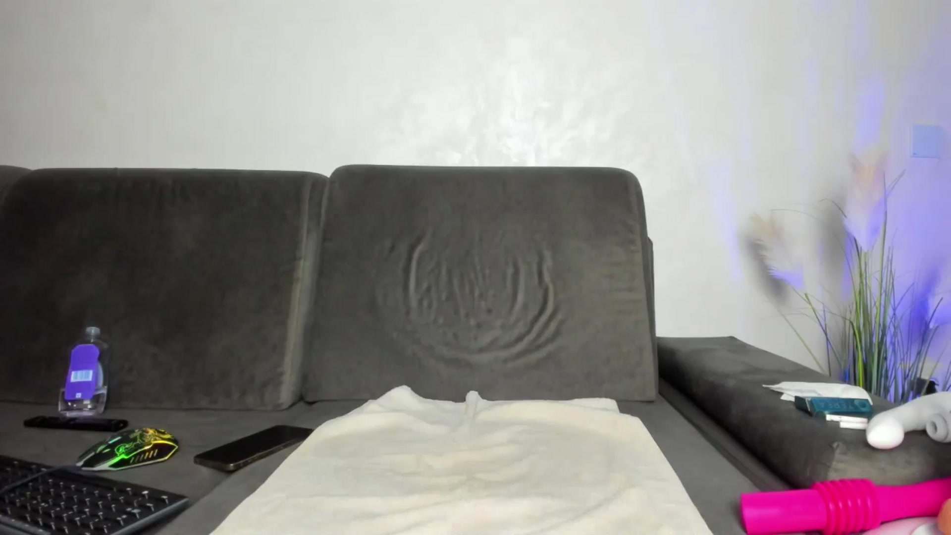 Gallery image thumbnail from barbie__girl's myfreecams stream on, 10/18/2025, 10:41 image 17 of 20