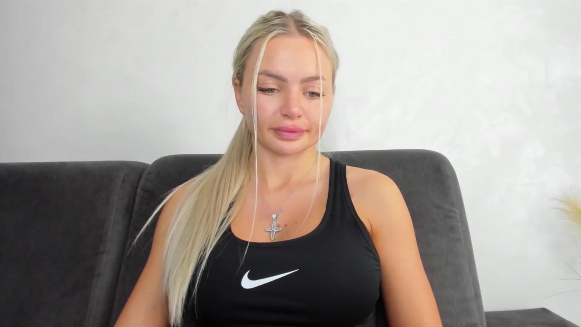 Gallery image thumbnail from barbie__girl's myfreecams stream on, 10/21/2025, 12:32 image 18 of 20
