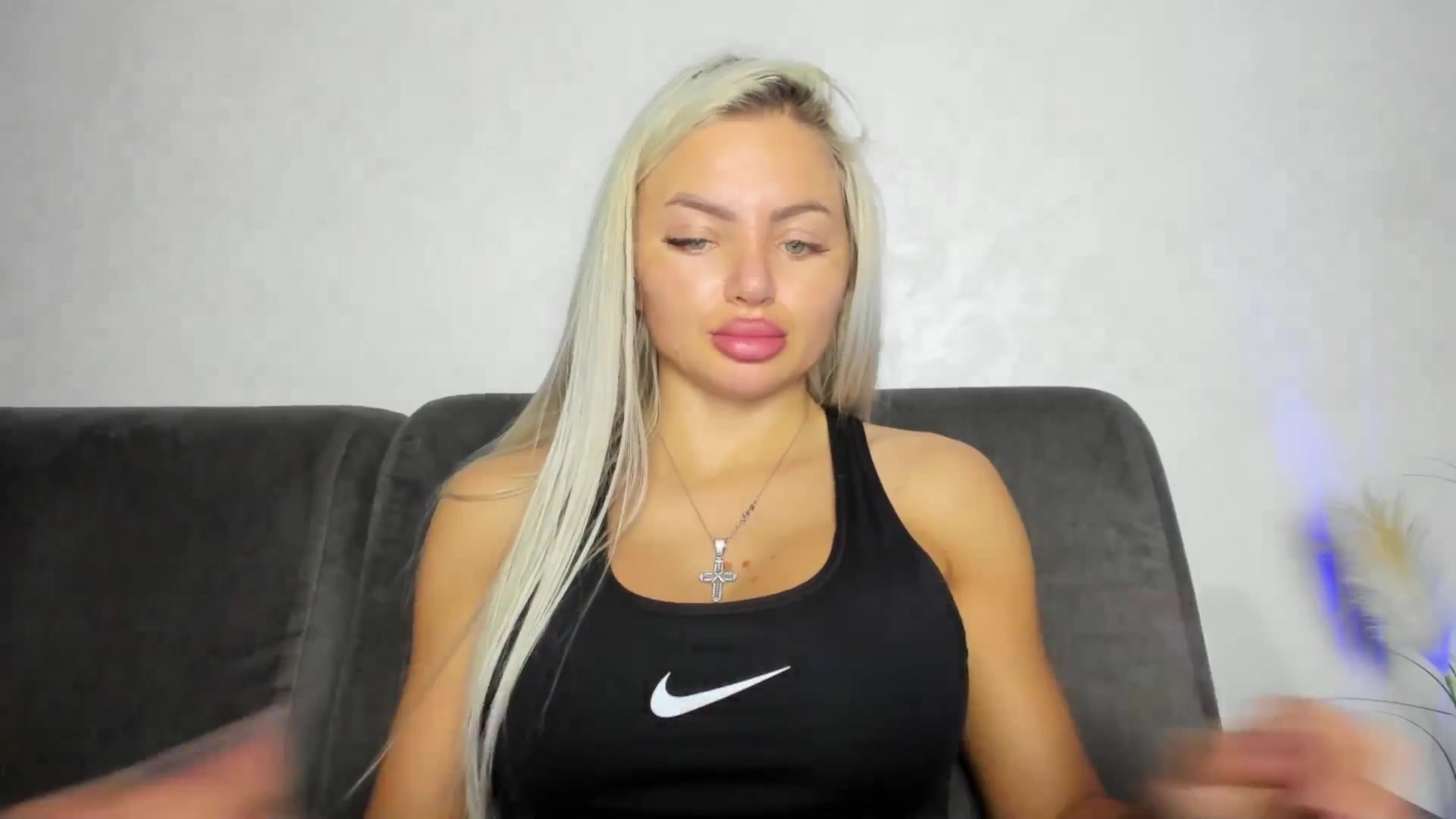 Gallery image thumbnail from barbie__girl's myfreecams stream on, 10/24/2025, 17:58 image 13 of 20