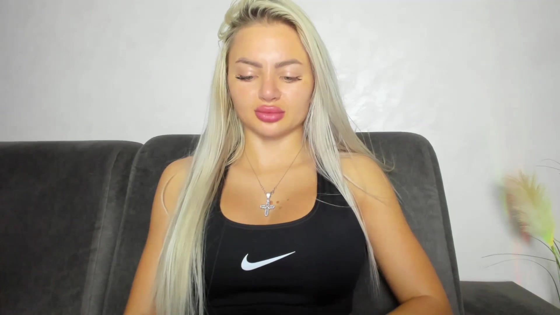 Gallery image thumbnail from barbie__girl's myfreecams stream on, 10/24/2025, 17:58 image 18 of 20