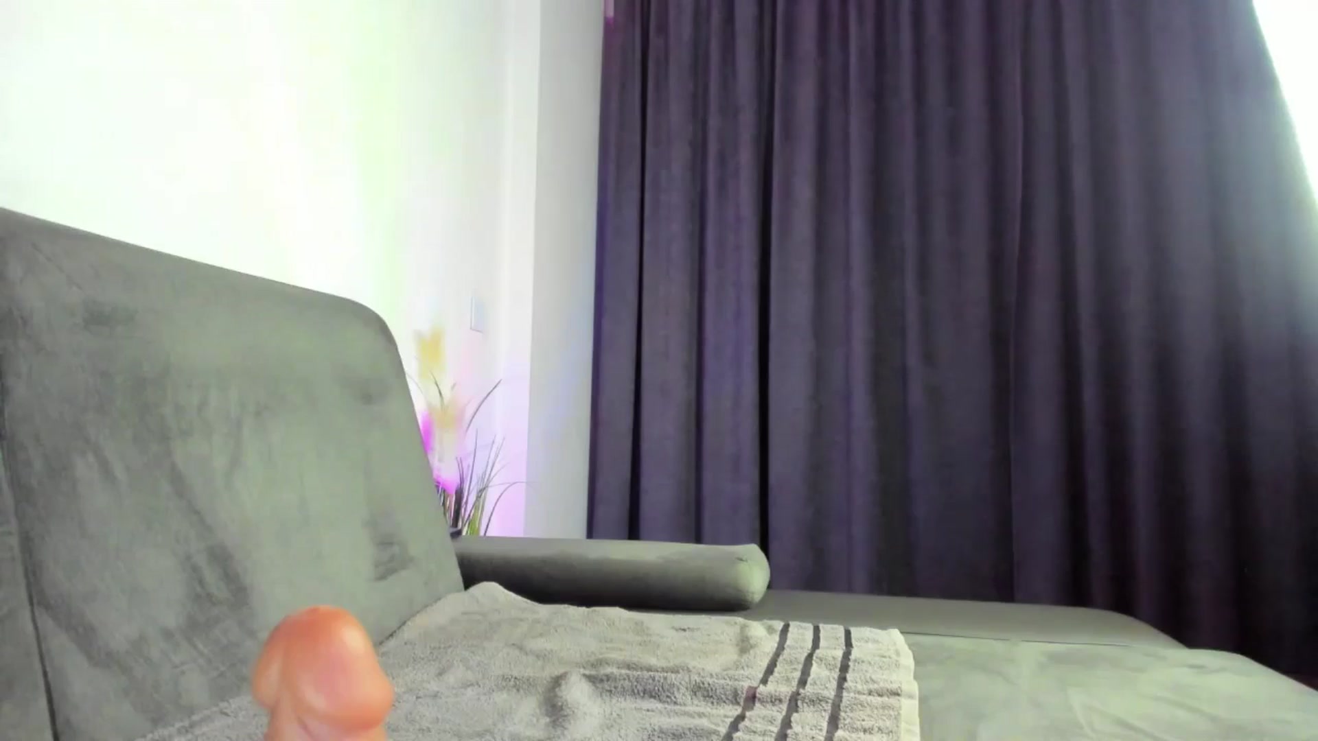 Gallery image thumbnail from barbie__girl's myfreecams stream on, 01/18/2026, 22:43 image 17 of 20