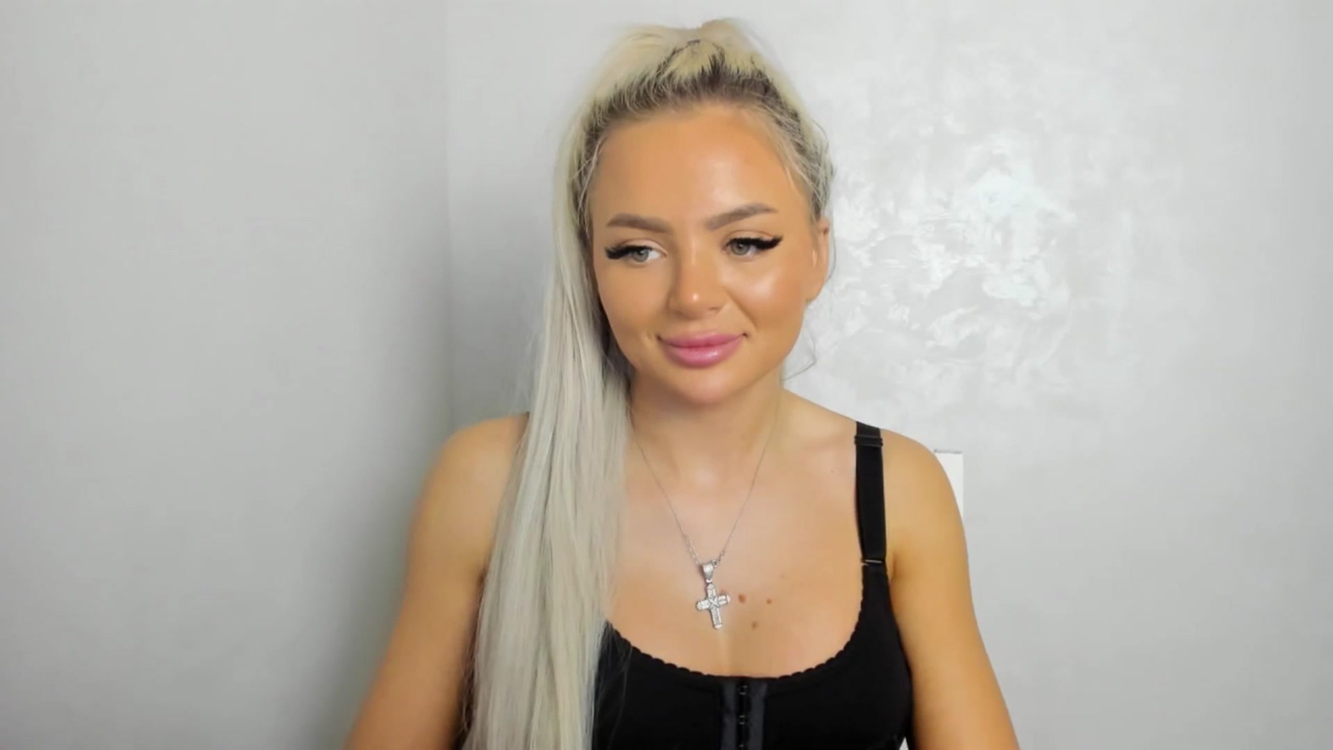 Gallery image thumbnail from barbie__girl's myfreecams stream on, 01/28/2026, 13:57 image 6 of 20