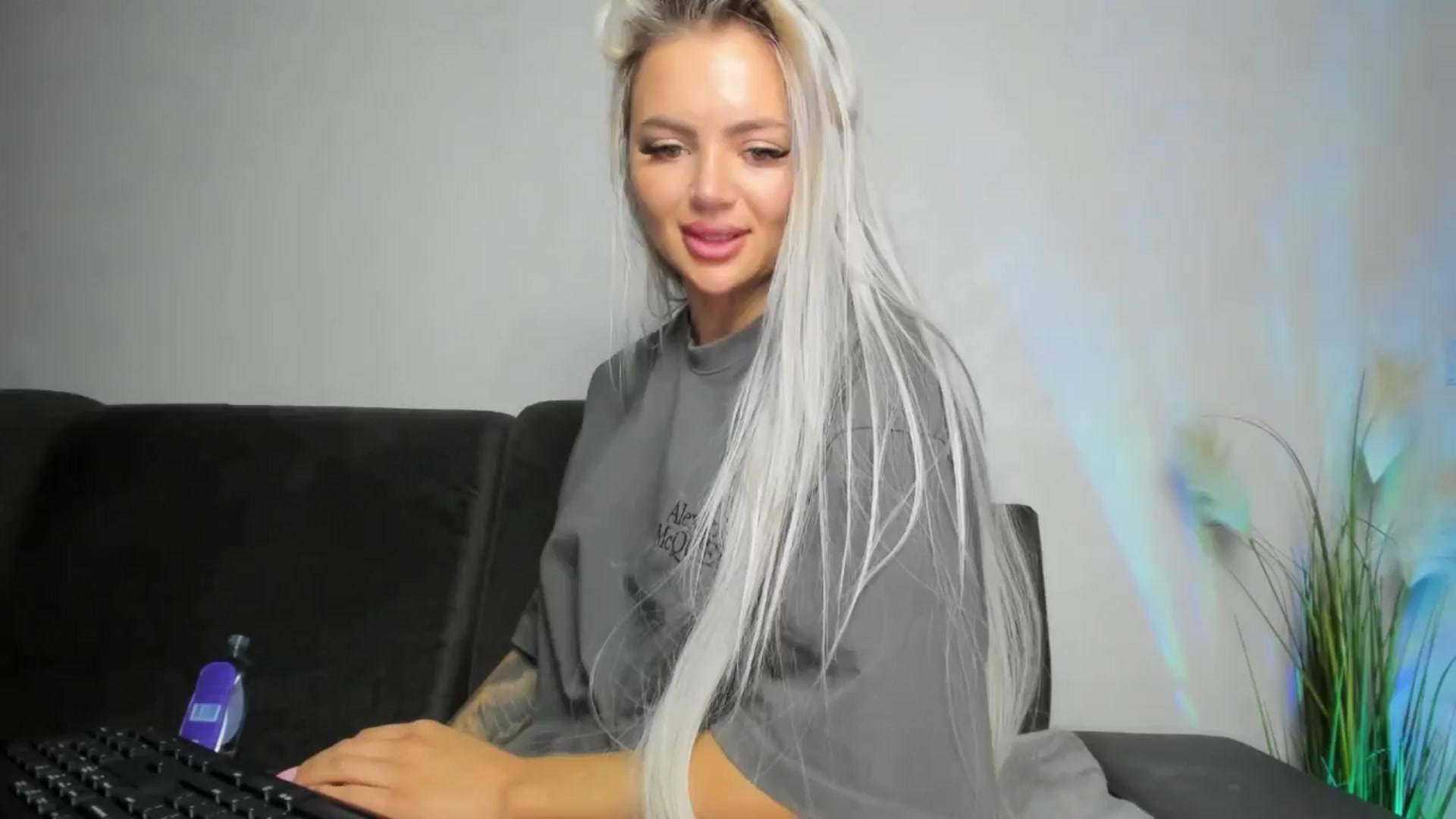 Gallery image thumbnail from barbie__girl's myfreecams stream on, 02/07/2026, 01:19 image 1 of 20