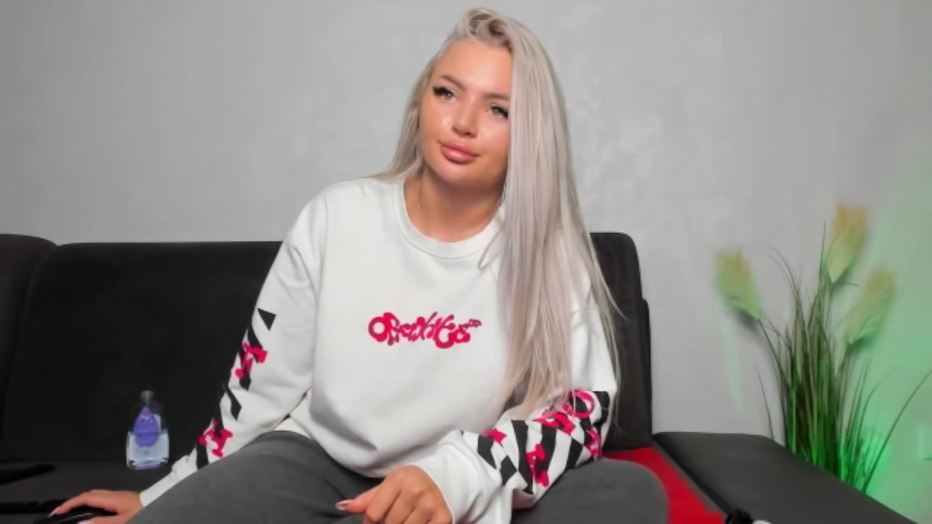 Gallery image thumbnail from barbie__girl's myfreecams stream on, 02/26/2026, 15:05 image 7 of 20