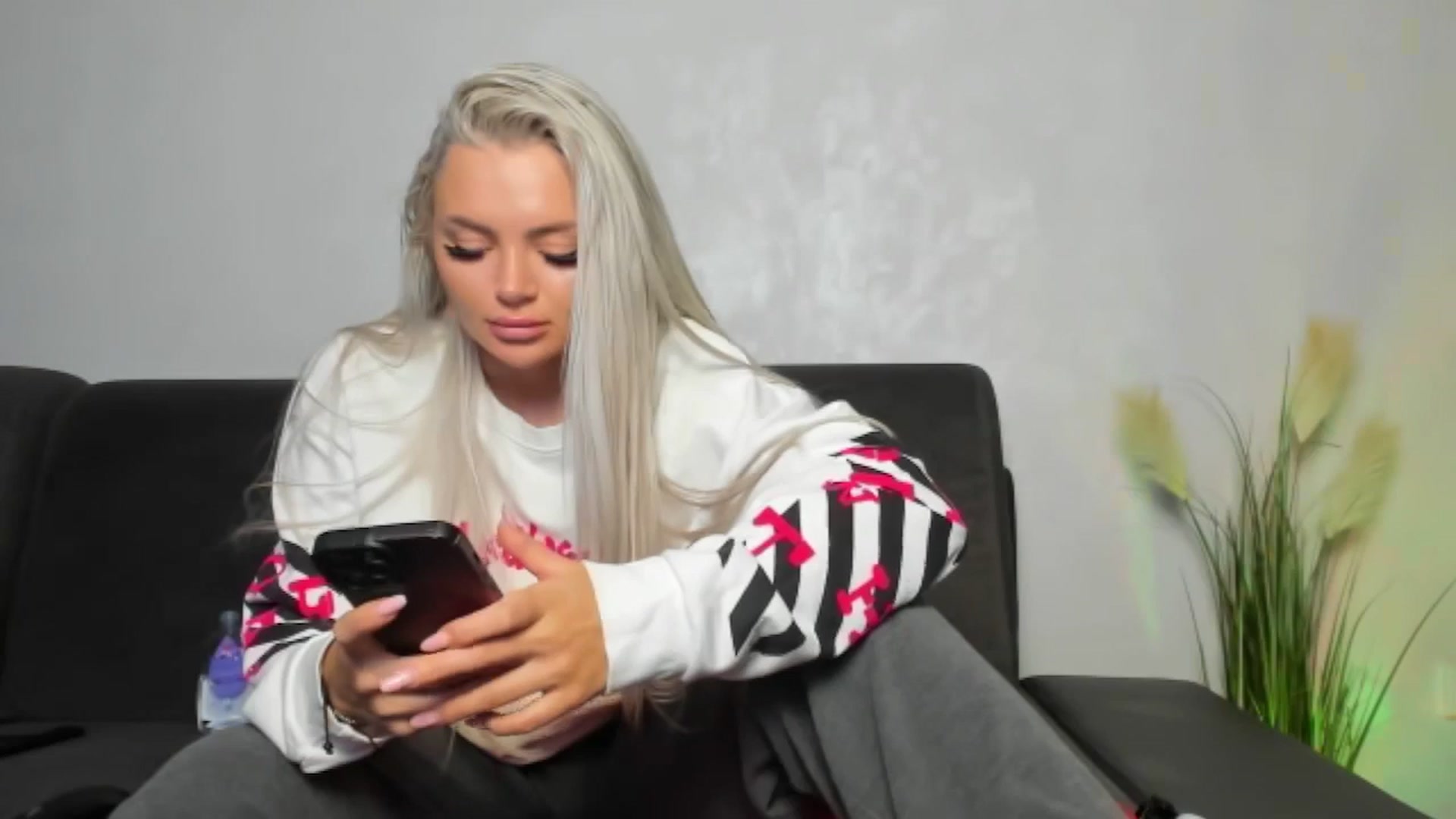 Gallery image thumbnail from barbie__girl's myfreecams stream on, 02/26/2026, 15:05 image 12 of 20