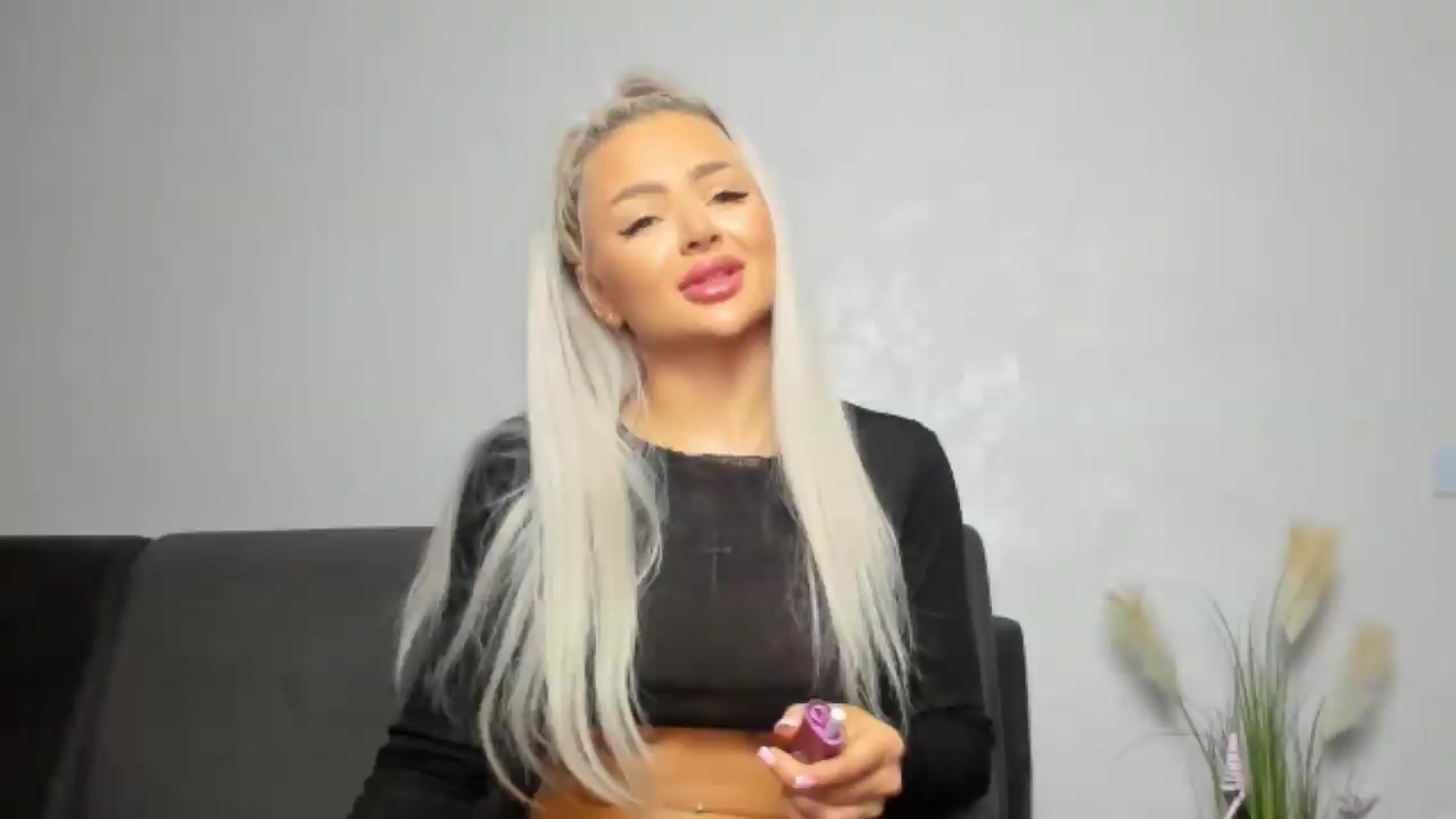 Gallery image thumbnail from barbie__girl's myfreecams stream on, 05/02/2026, 18:25 image 1 of 20