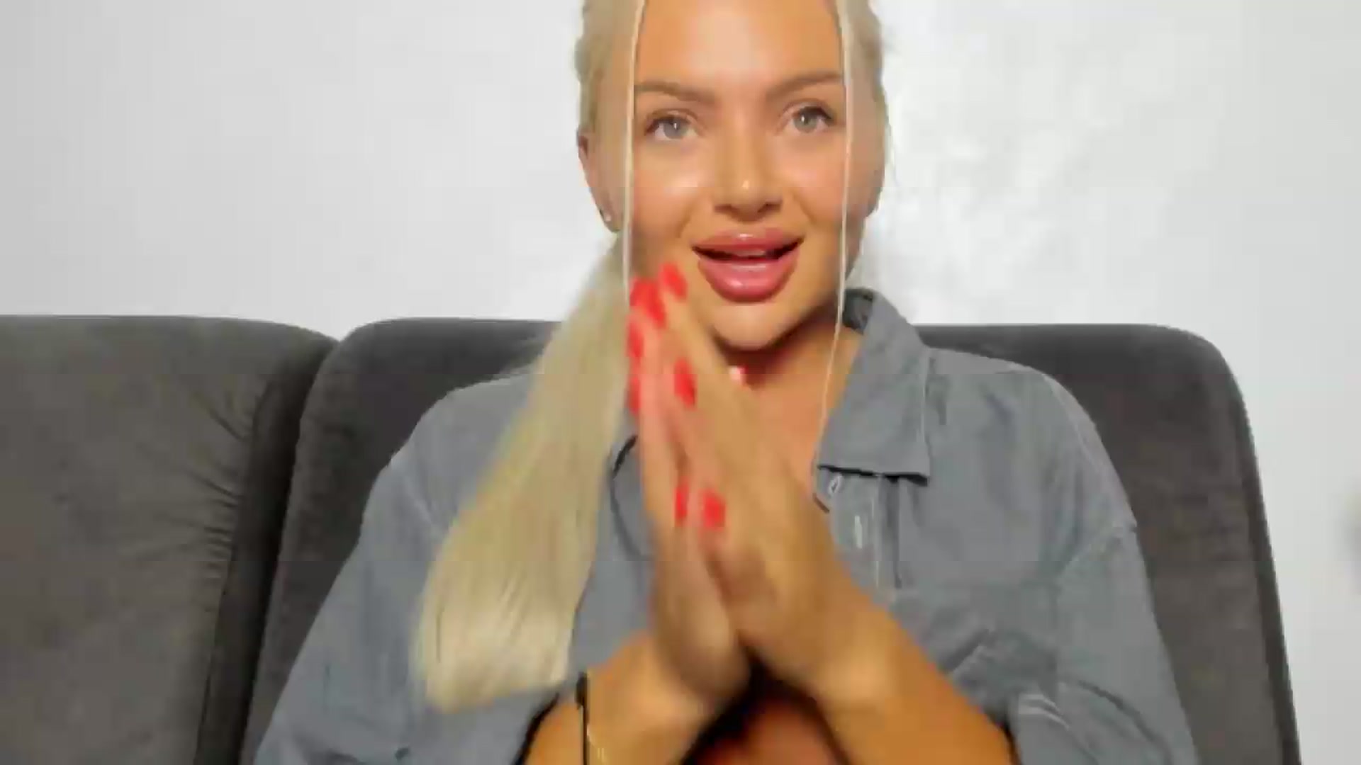 Gallery image thumbnail from barbie__girl's myfreecams stream on, 07/02/2026, 24:12 image 10 of 20
