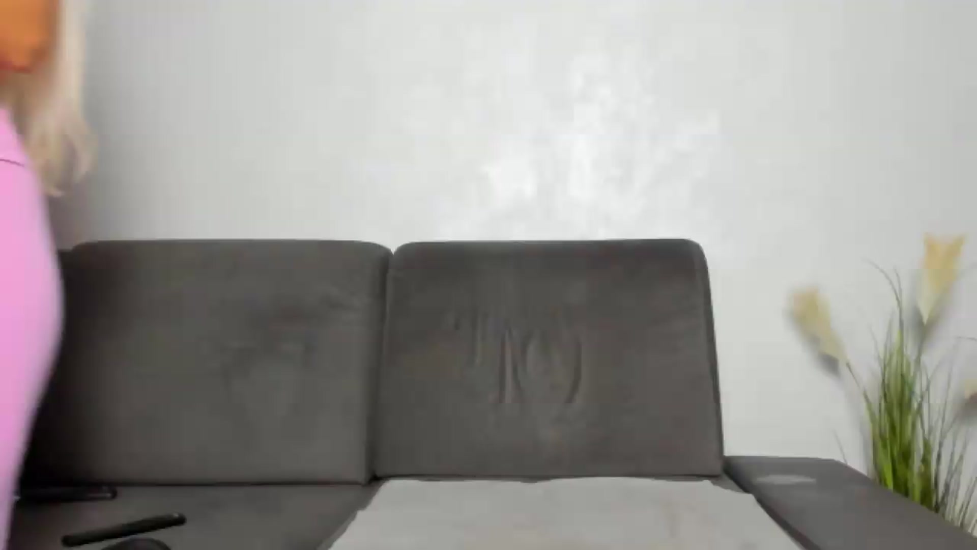 Gallery image thumbnail from barbie__girl's myfreecams stream on, 07/23/2026, 17:28 image 16 of 20