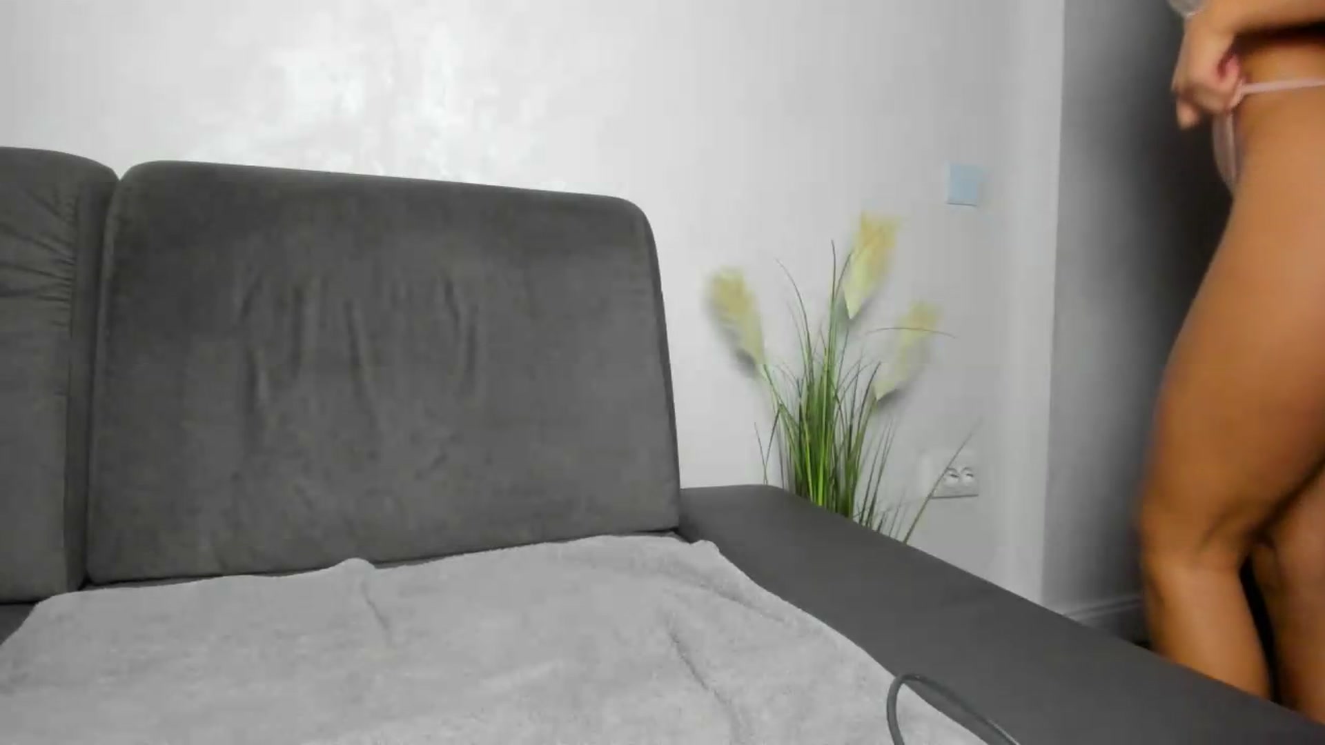 Gallery image thumbnail from barbie__girl's myfreecams stream on, 08/11/2026, 19:52 image 14 of 20
