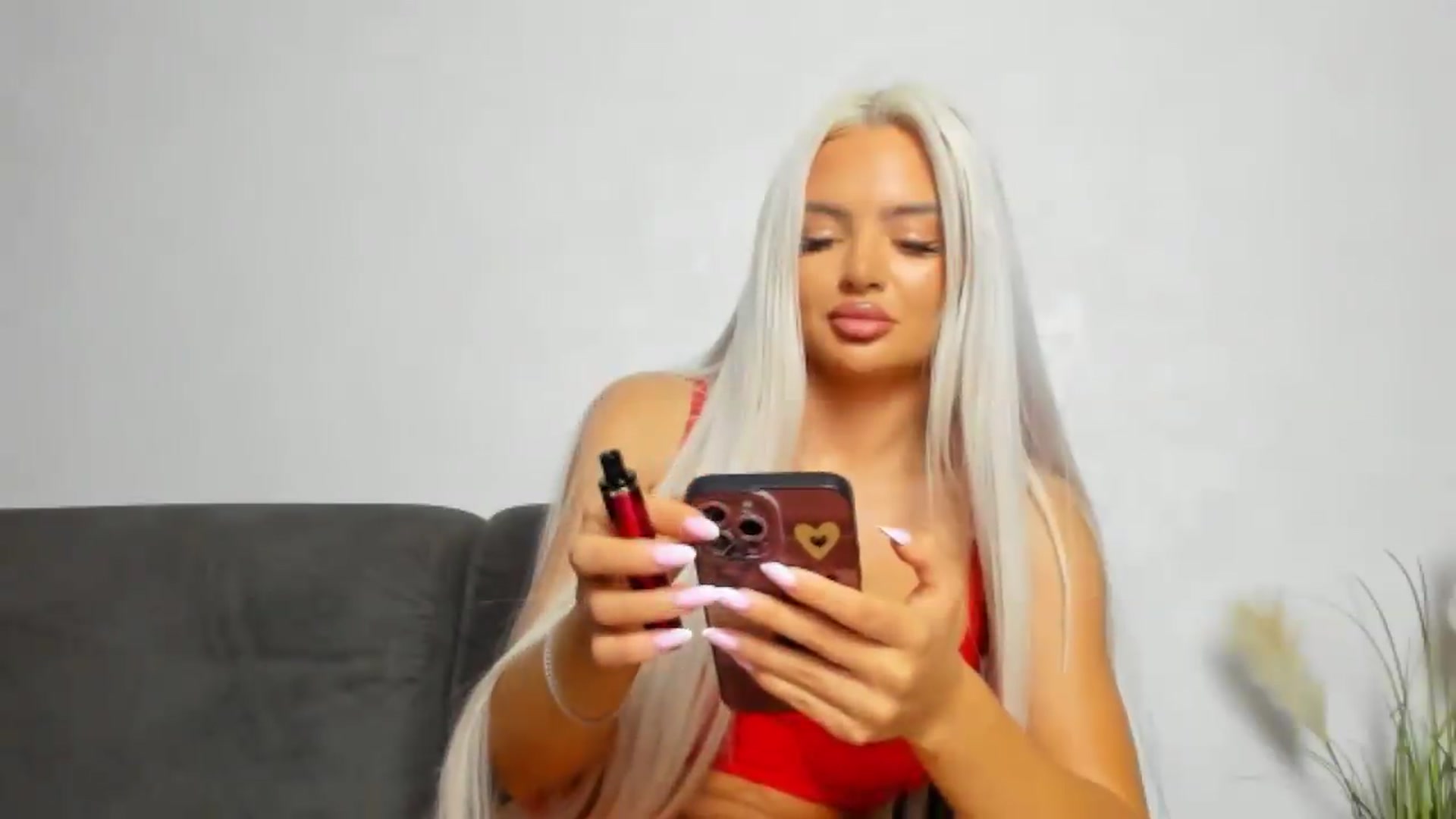 Gallery image thumbnail from barbie__girl's myfreecams stream on, 09/10/2026, 15:58 image 16 of 20