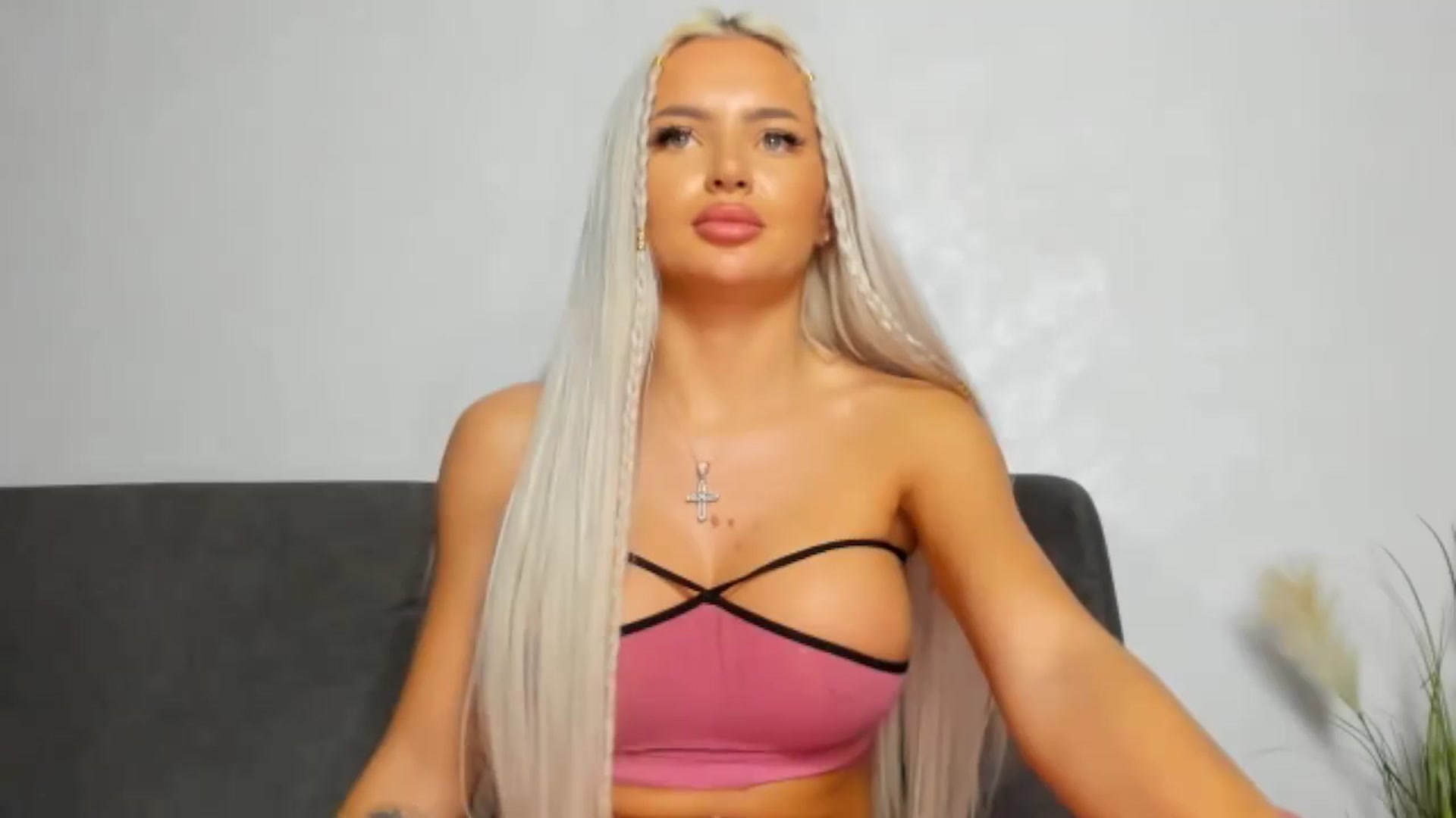 Gallery image thumbnail from barbie__girl's myfreecams stream on, 09/12/2026, 02:53 image 17 of 20