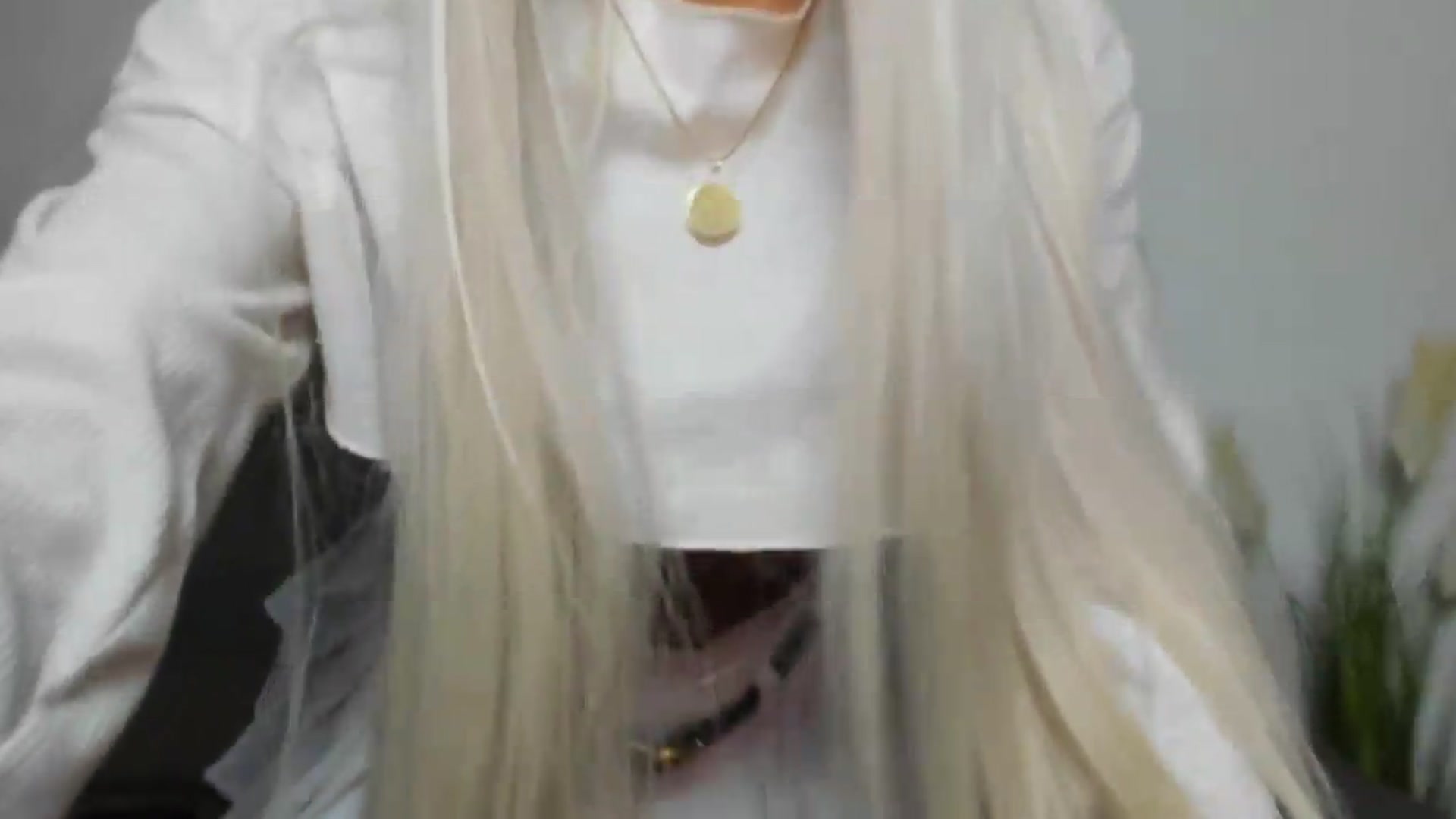Gallery image thumbnail from barbie__girl's myfreecams stream on, 09/25/2026, 23:45 image 15 of 20