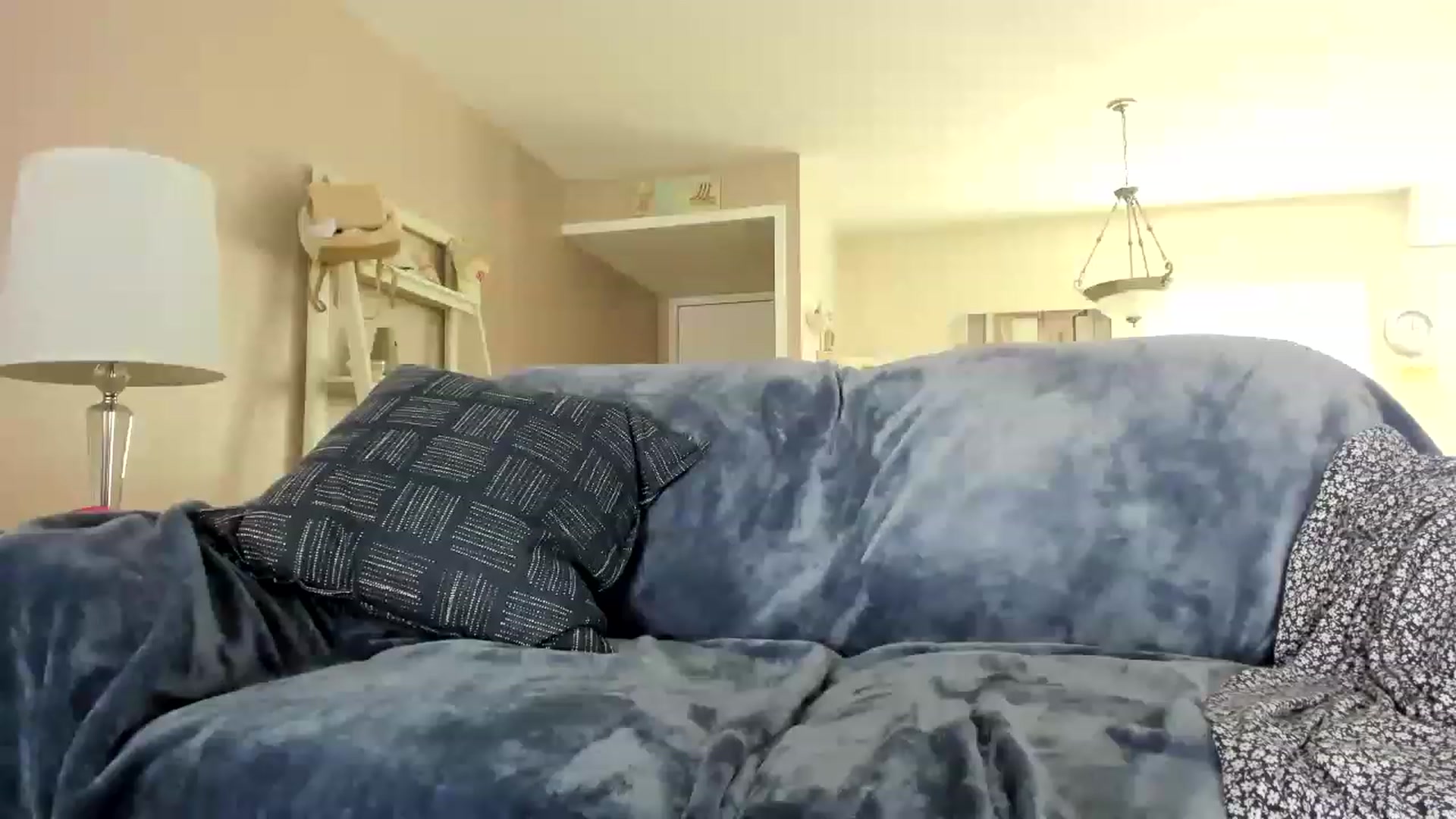 Gallery image thumbnail from barebeautyxo's myfreecams stream on, 12/01/2022, 18:40 image 2 of 20