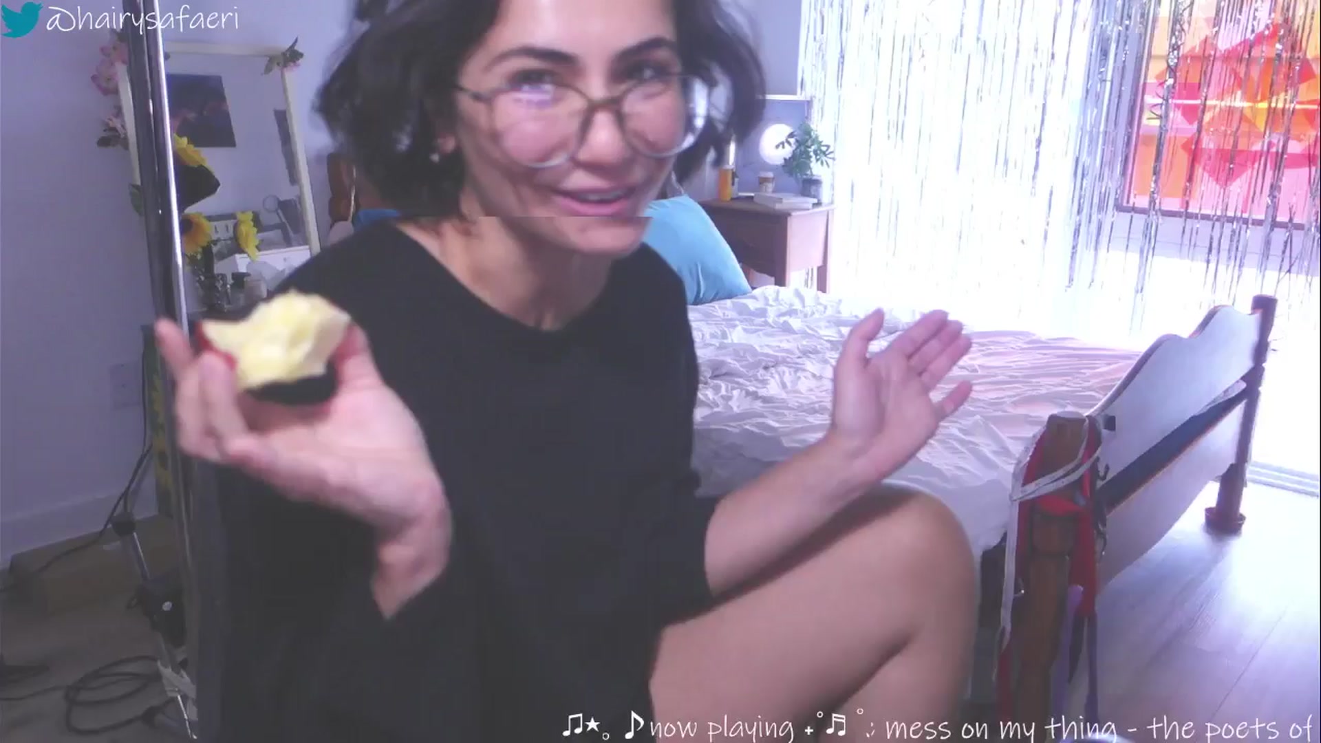 Gallery image thumbnail from barelysafaeri's myfreecams stream on, 05/25/2025, 19:44 image 11 of 20
