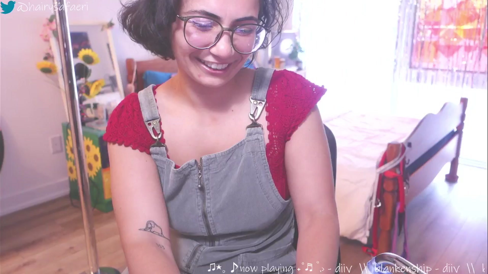 Gallery image thumbnail from barelysafaeri's myfreecams stream on, 05/27/2025, 23:27 image 3 of 20