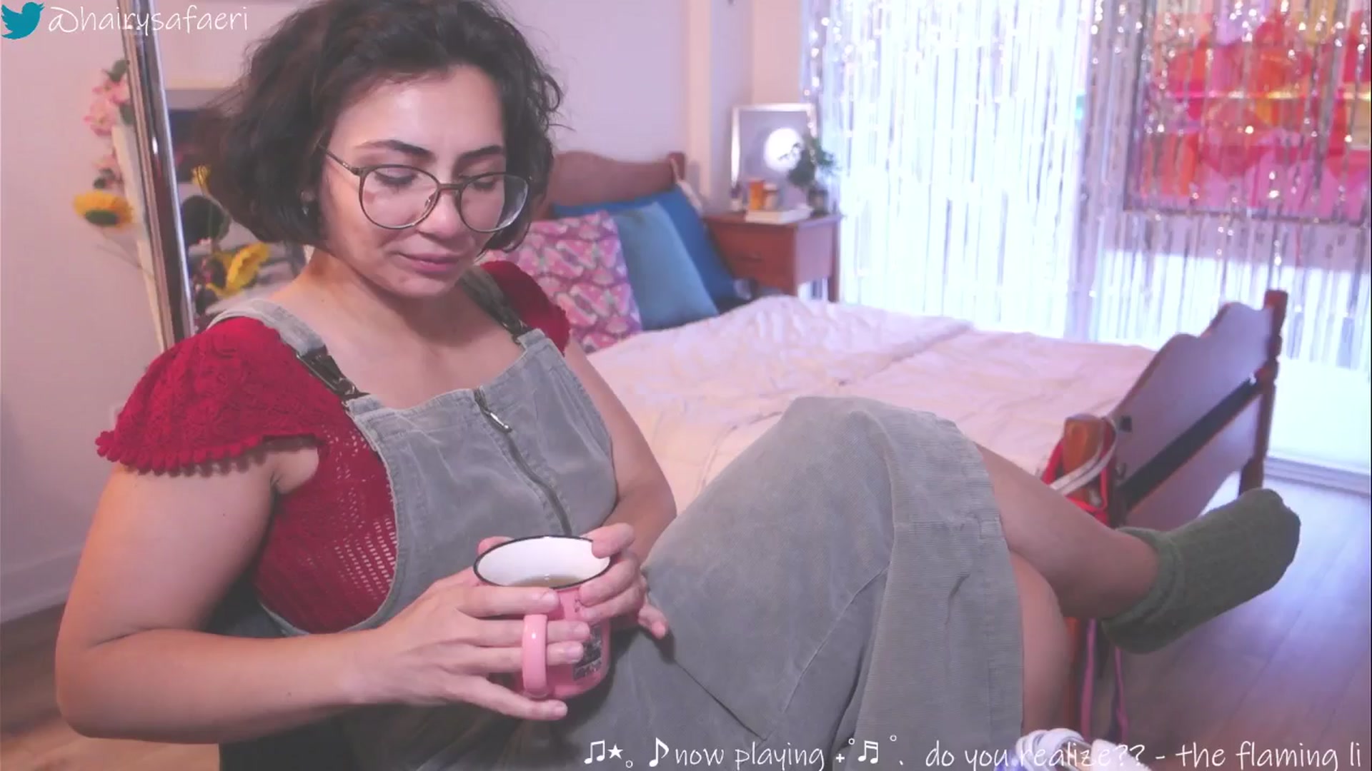 Gallery image thumbnail from barelysafaeri's myfreecams stream on, 05/28/2025, 24:49 image 1 of 20