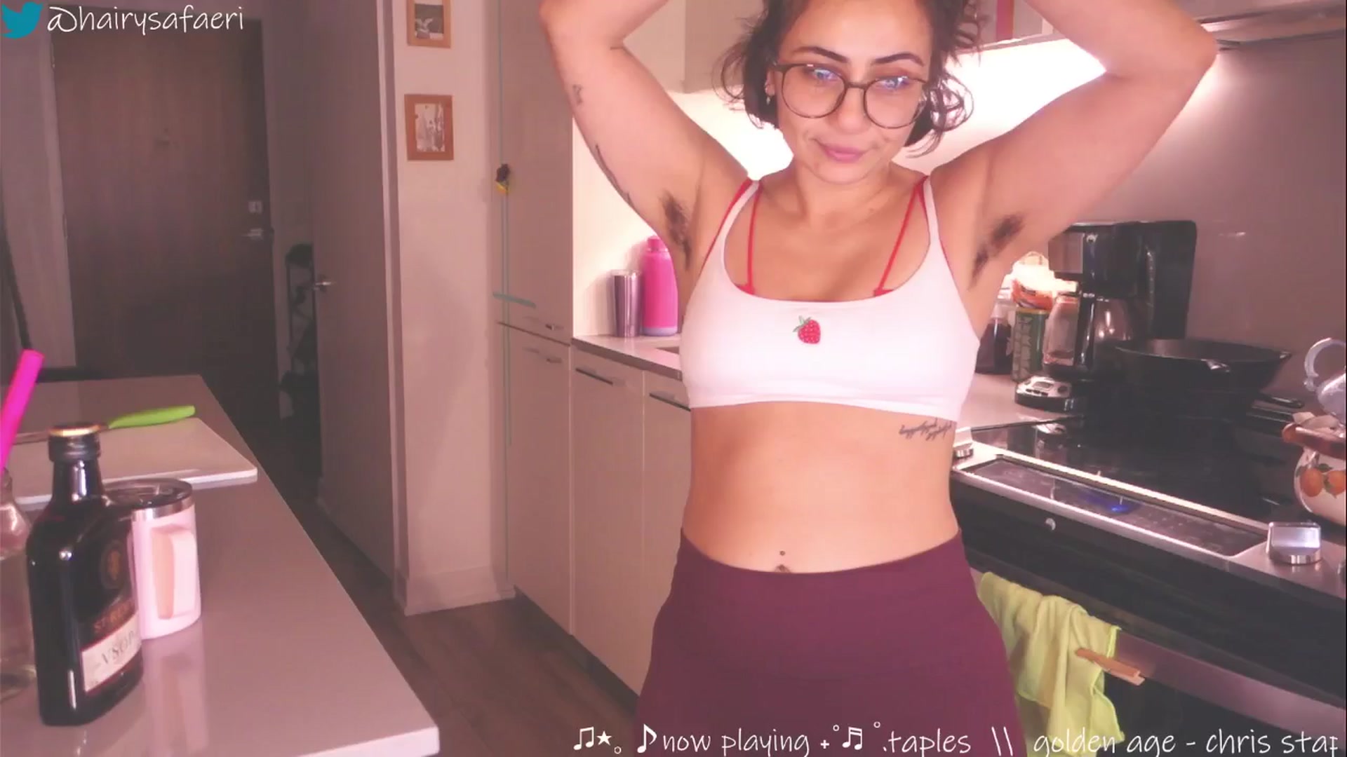 Gallery image thumbnail from barelysafaeri's myfreecams stream on, 05/29/2025, 21:28 image 6 of 20
