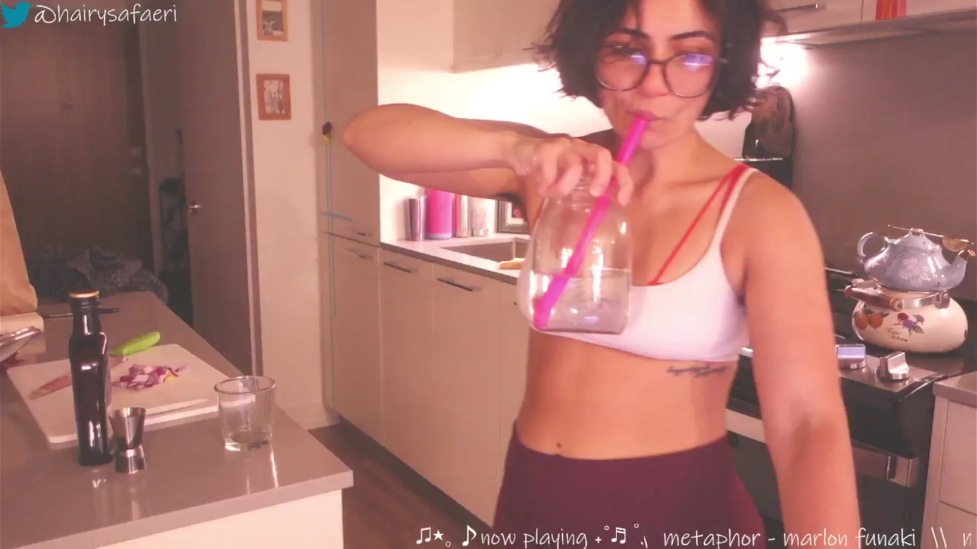 Gallery image thumbnail from barelysafaeri's myfreecams stream on, 05/30/2025, 24:39 image 12 of 20