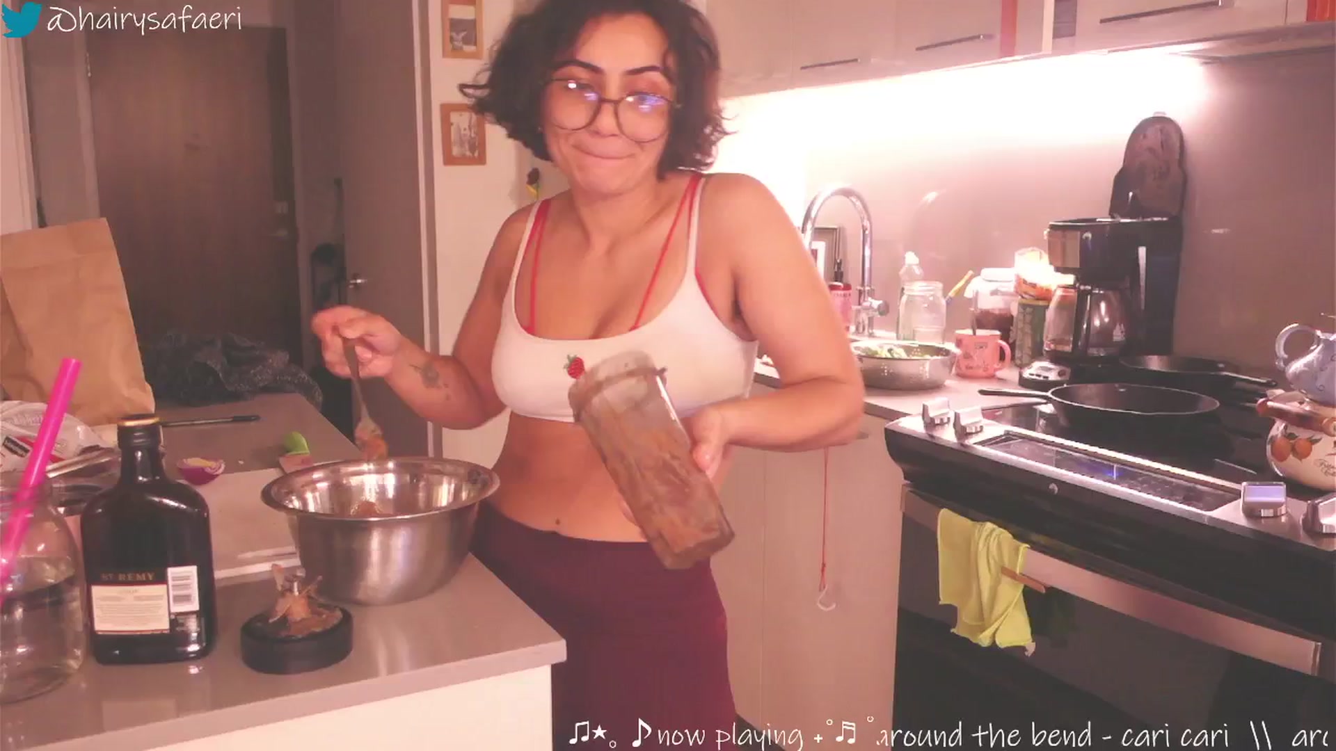 Gallery image thumbnail from barelysafaeri's myfreecams stream on, 05/30/2025, 24:39 image 2 of 20