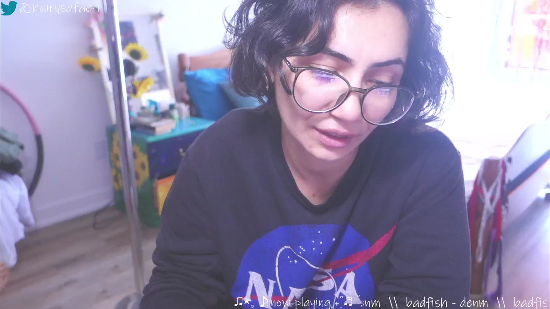 Gallery image thumbnail from barelysafaeri's myfreecams stream on, 06/04/2025, 18:48 image 12 of 20