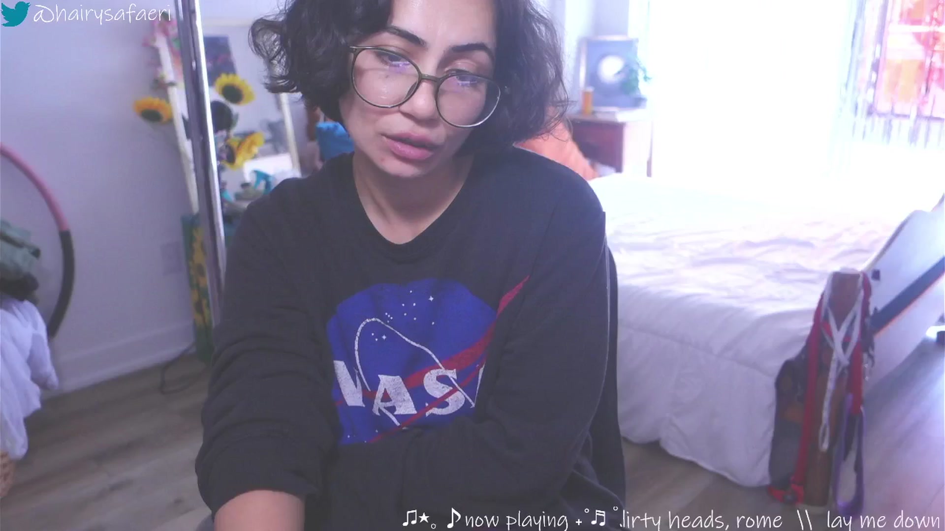 Gallery image thumbnail from barelysafaeri's myfreecams stream on, 06/04/2025, 18:48 image 17 of 20