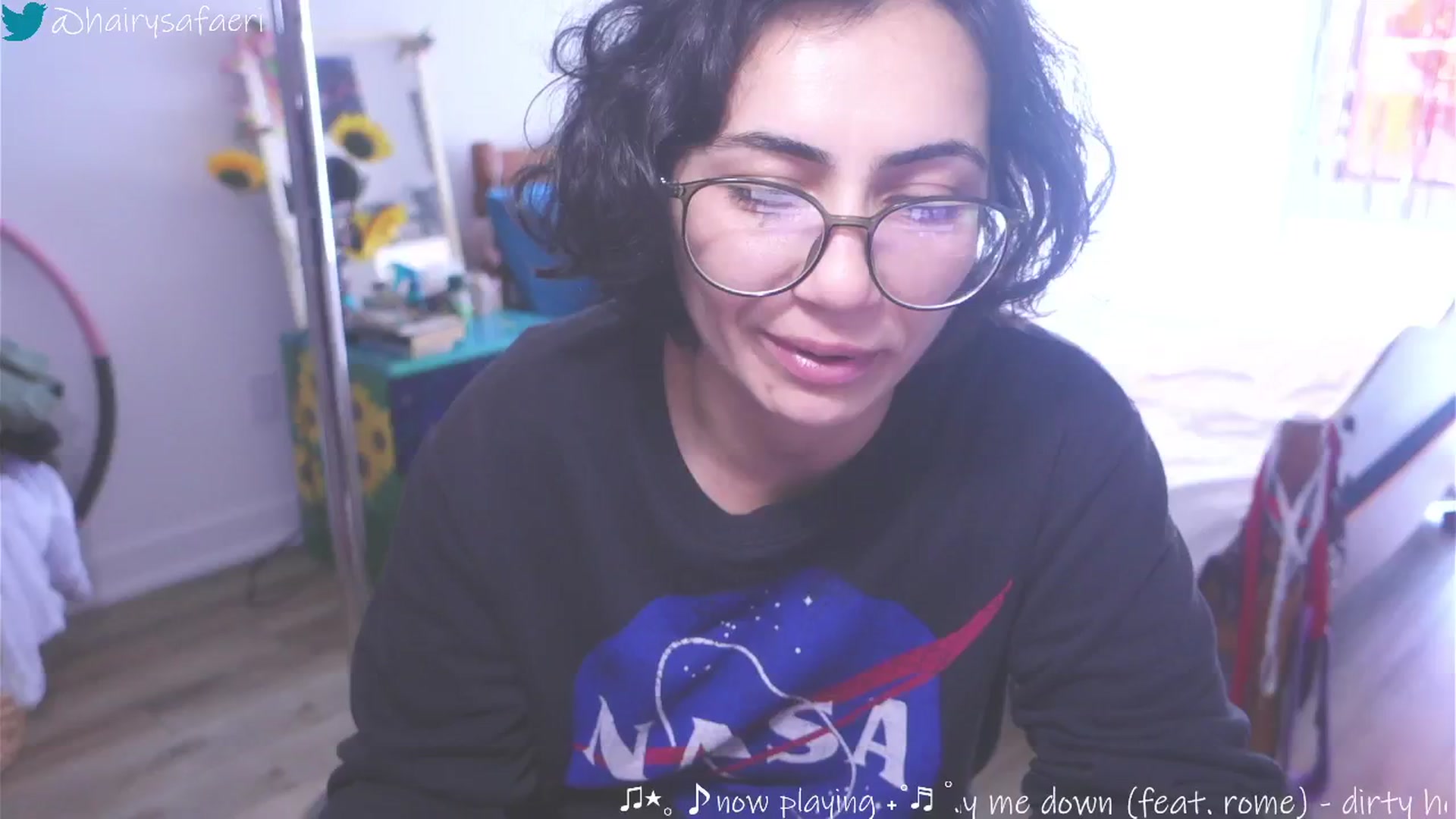 Gallery image thumbnail from barelysafaeri's myfreecams stream on, 06/04/2025, 18:48 image 18 of 20