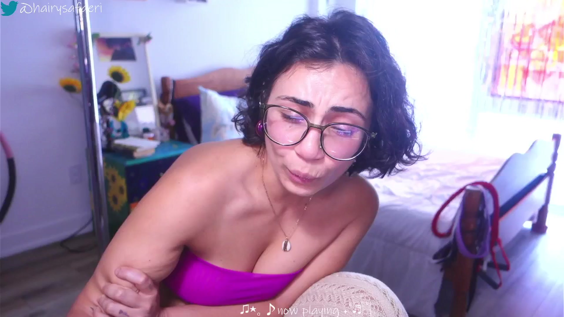 Gallery image thumbnail from barelysafaeri's myfreecams stream on, 06/10/2025, 21:01 image 11 of 20