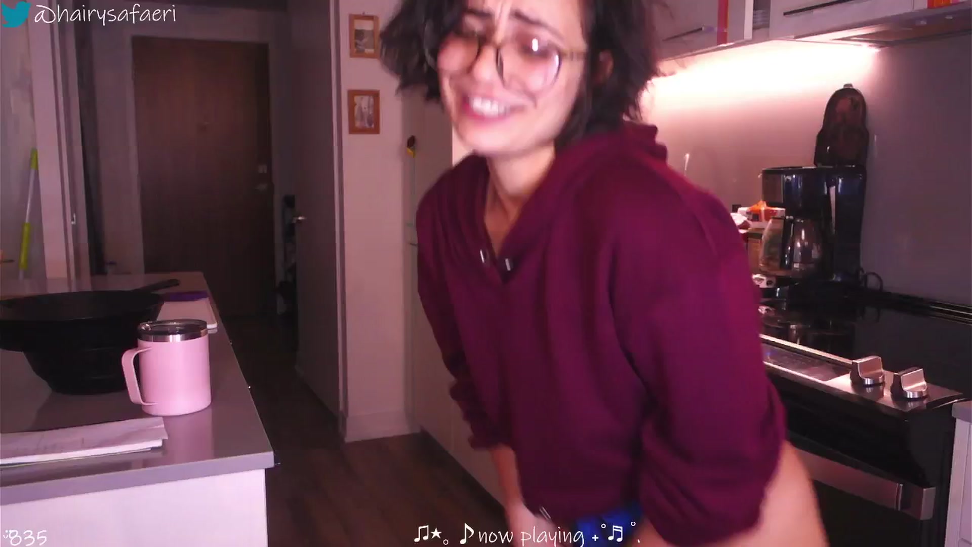 Gallery image thumbnail from barelysafaeri's myfreecams stream on, 06/12/2025, 18:44 image 11 of 20
