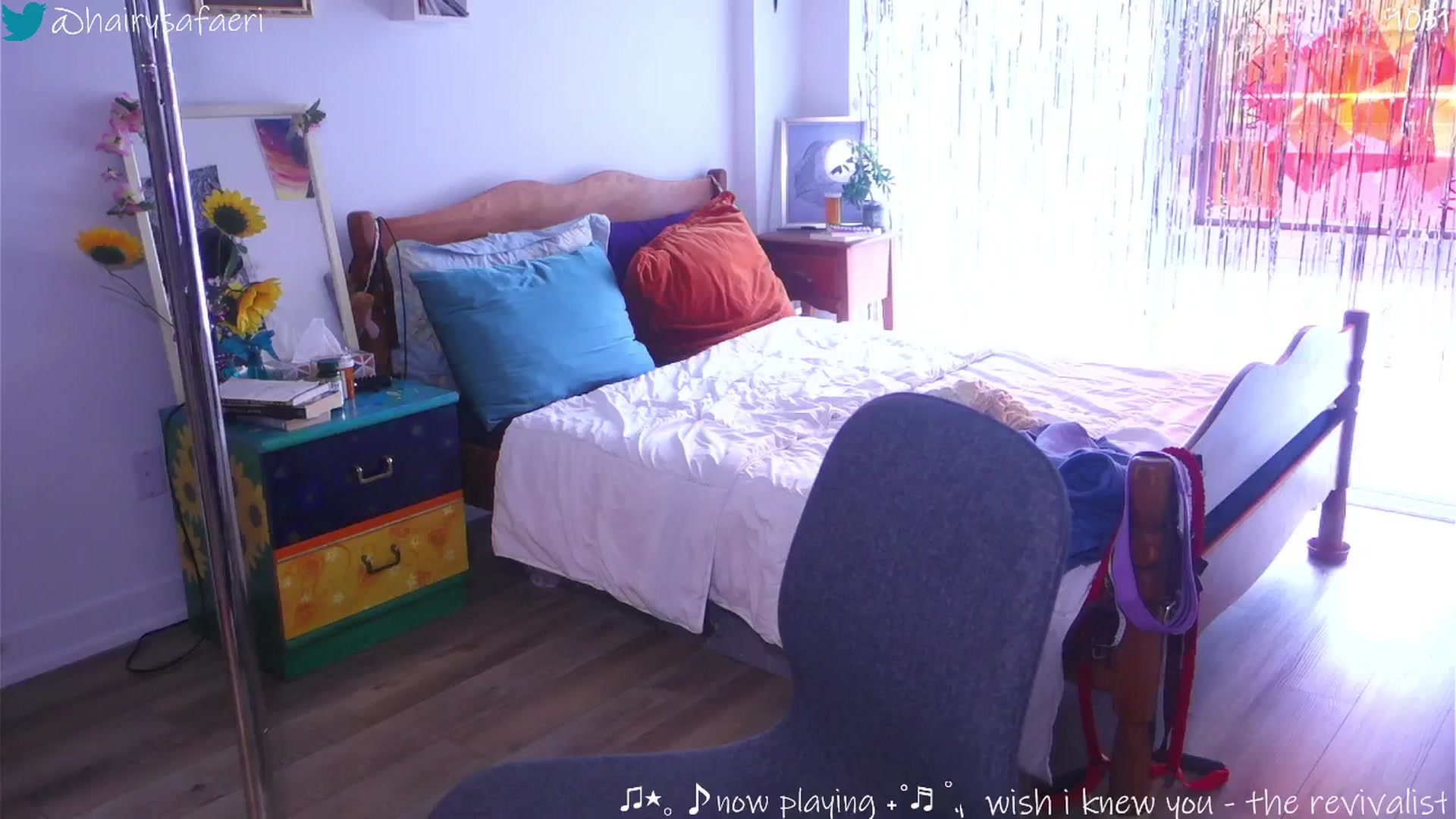 Gallery image thumbnail from barelysafaeri's myfreecams stream on, 06/18/2025, 19:35 image 20 of 20