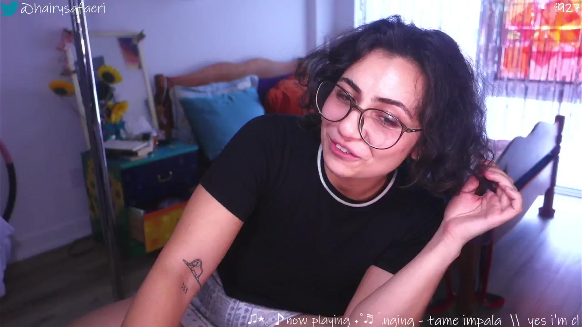Gallery image thumbnail from barelysafaeri's myfreecams stream on, 06/18/2025, 21:49 image 18 of 20