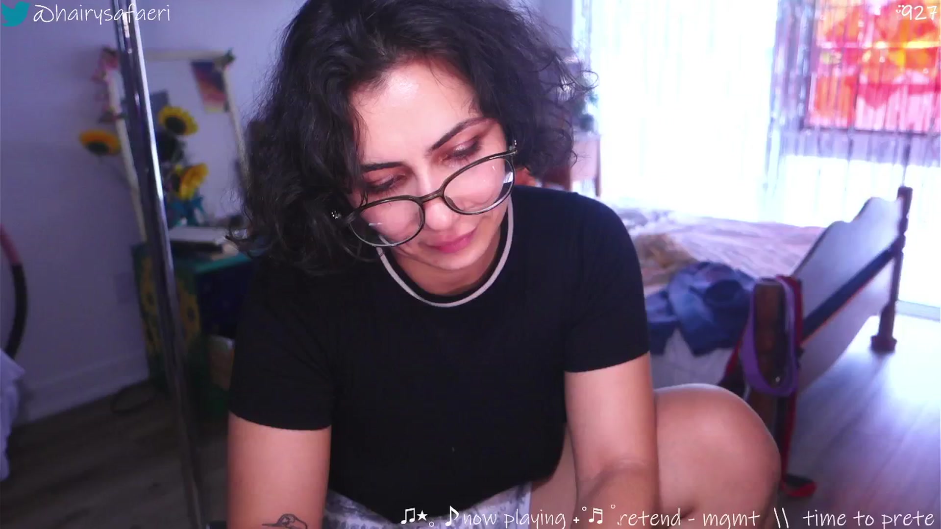 Gallery image thumbnail from barelysafaeri's myfreecams stream on, 06/18/2025, 21:49 image 13 of 20