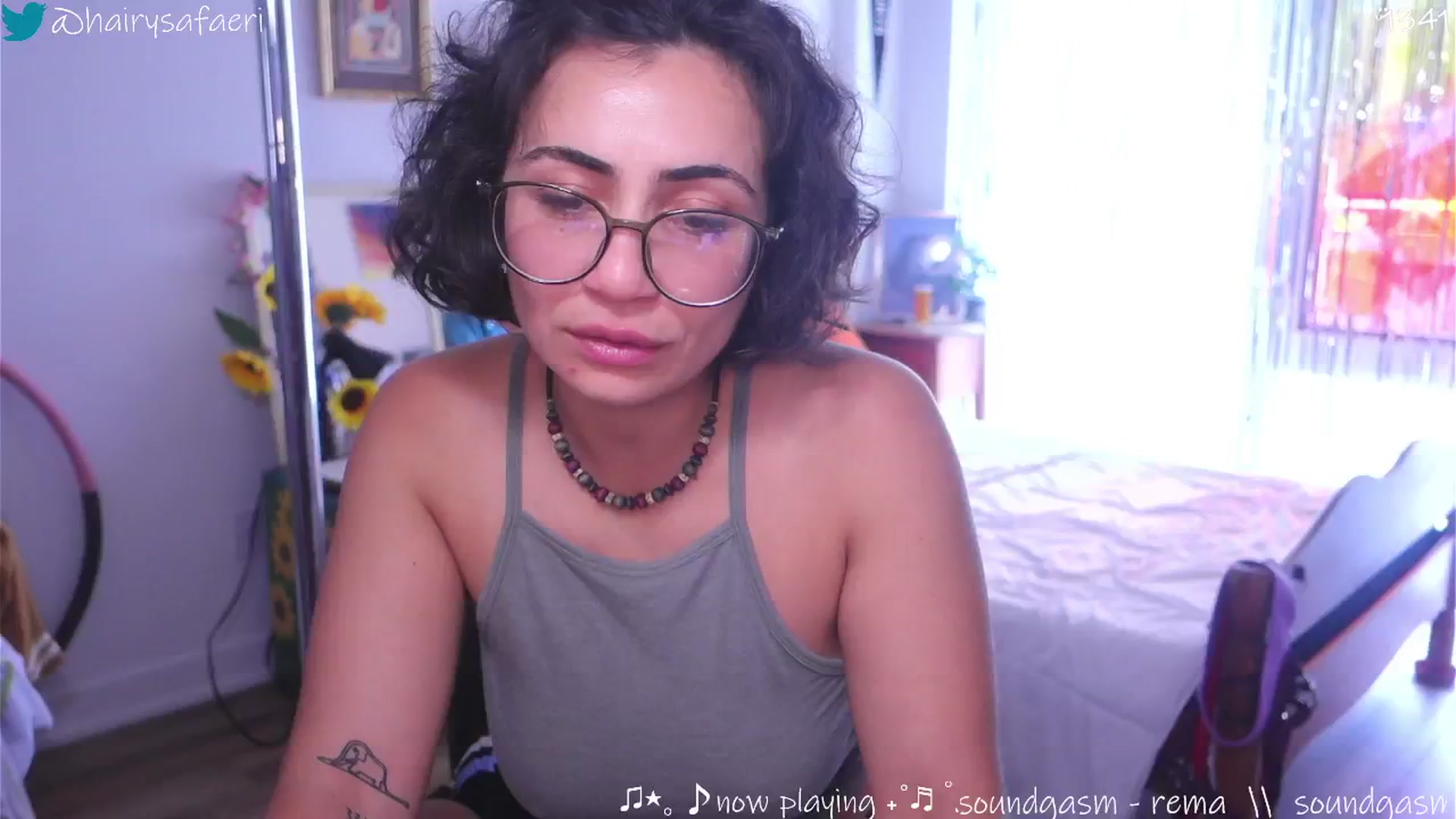 Gallery image thumbnail from barelysafaeri's myfreecams stream on, 06/25/2025, 19:11 image 9 of 20