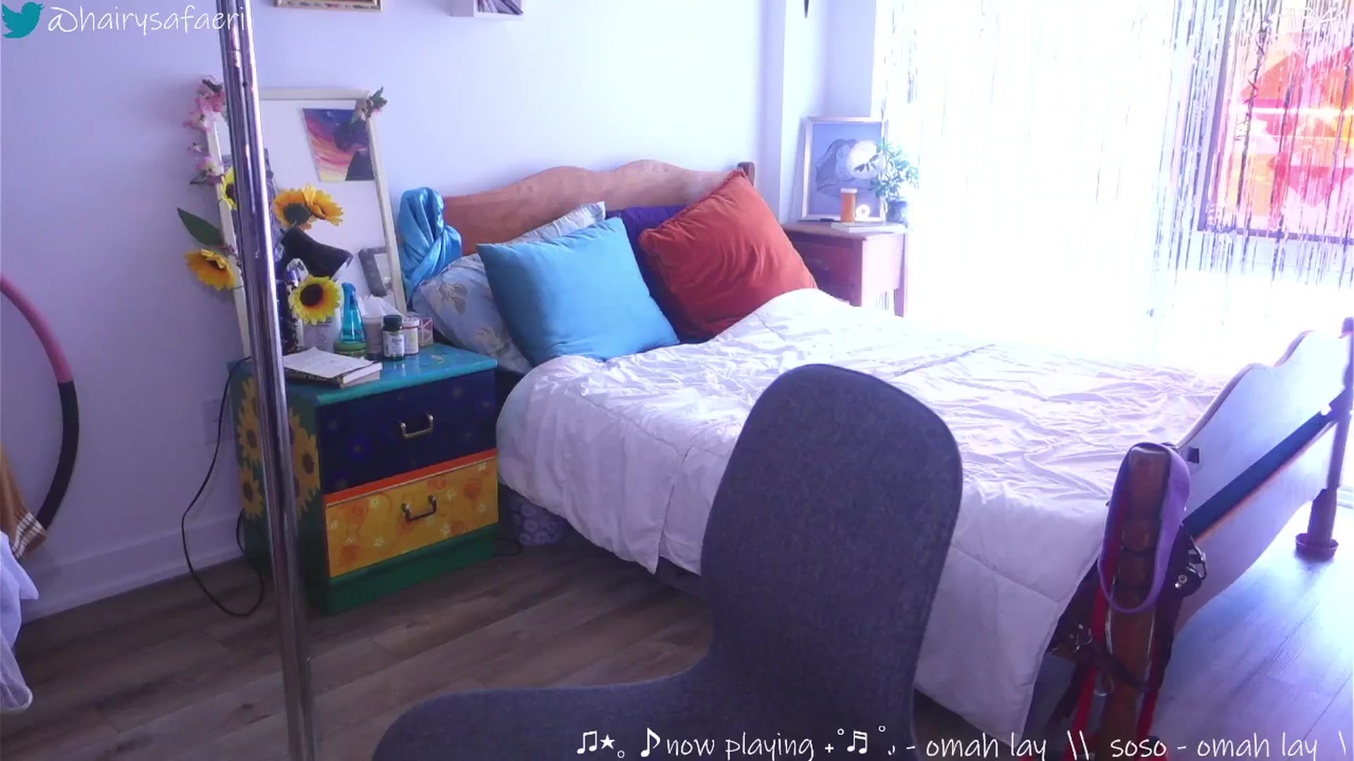 Gallery image thumbnail from barelysafaeri's myfreecams stream on, 06/25/2025, 19:11 image 1 of 20