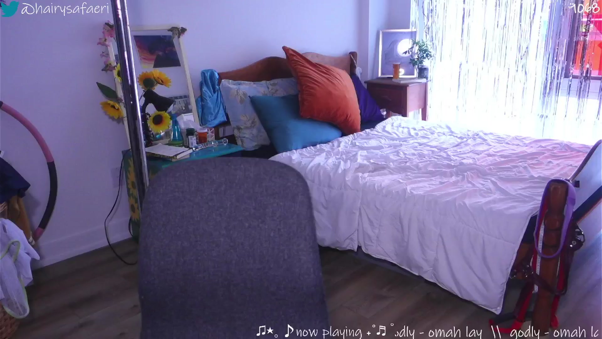 Gallery image thumbnail from barelysafaeri's myfreecams stream on, 06/26/2025, 19:27 image 9 of 20