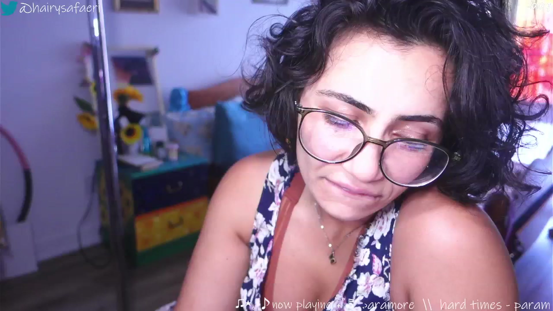 Gallery image thumbnail from barelysafaeri's myfreecams stream on, 06/27/2025, 22:33 image 2 of 20