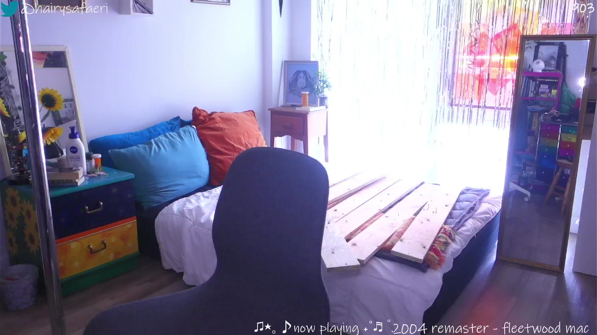 Gallery image thumbnail from barelysafaeri's myfreecams stream on, 07/11/2025, 16:26 image 2 of 20