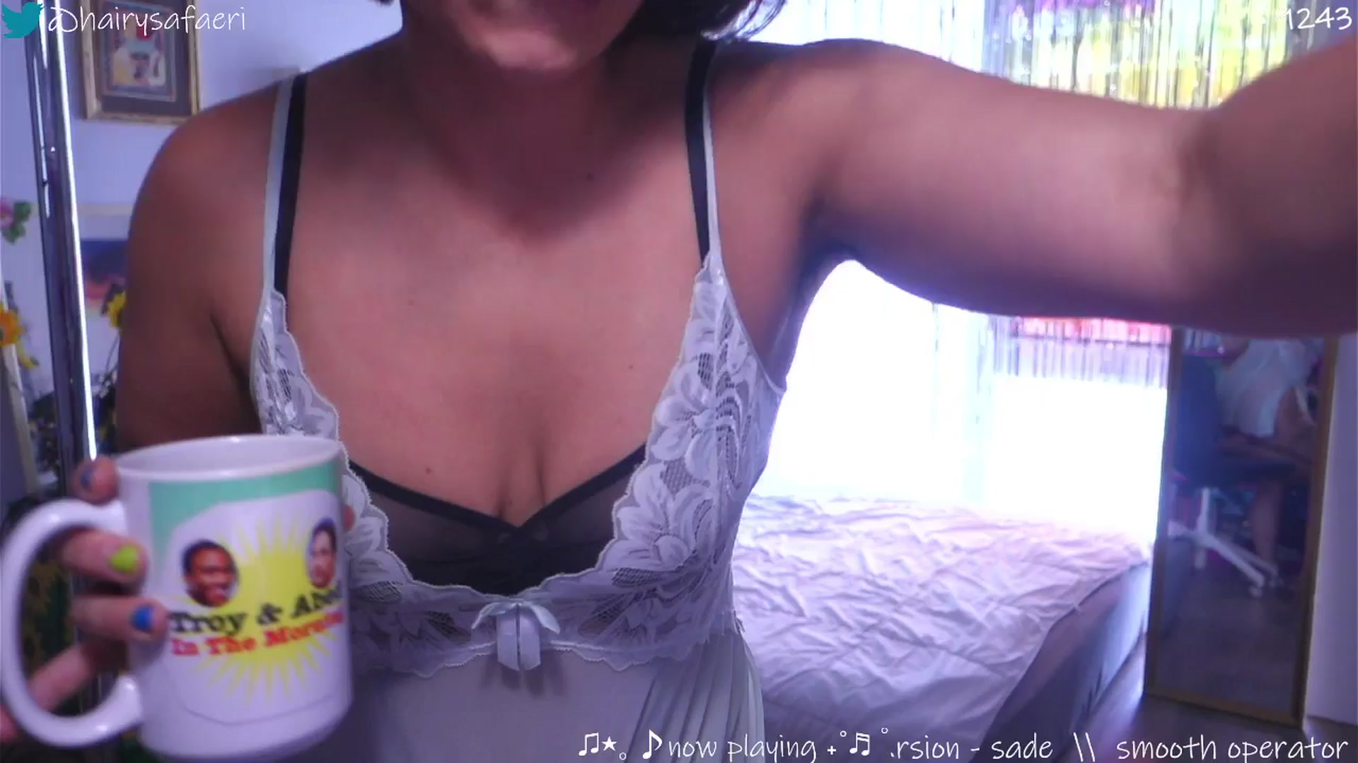 Gallery image thumbnail from barelysafaeri's myfreecams stream on, 07/17/2025, 18:47 image 15 of 20