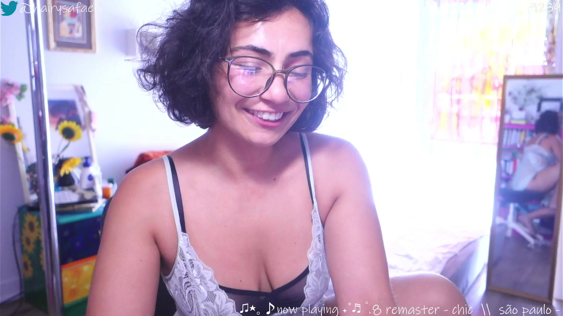 Gallery image thumbnail from barelysafaeri's myfreecams stream on, 07/17/2025, 18:47 image 20 of 20