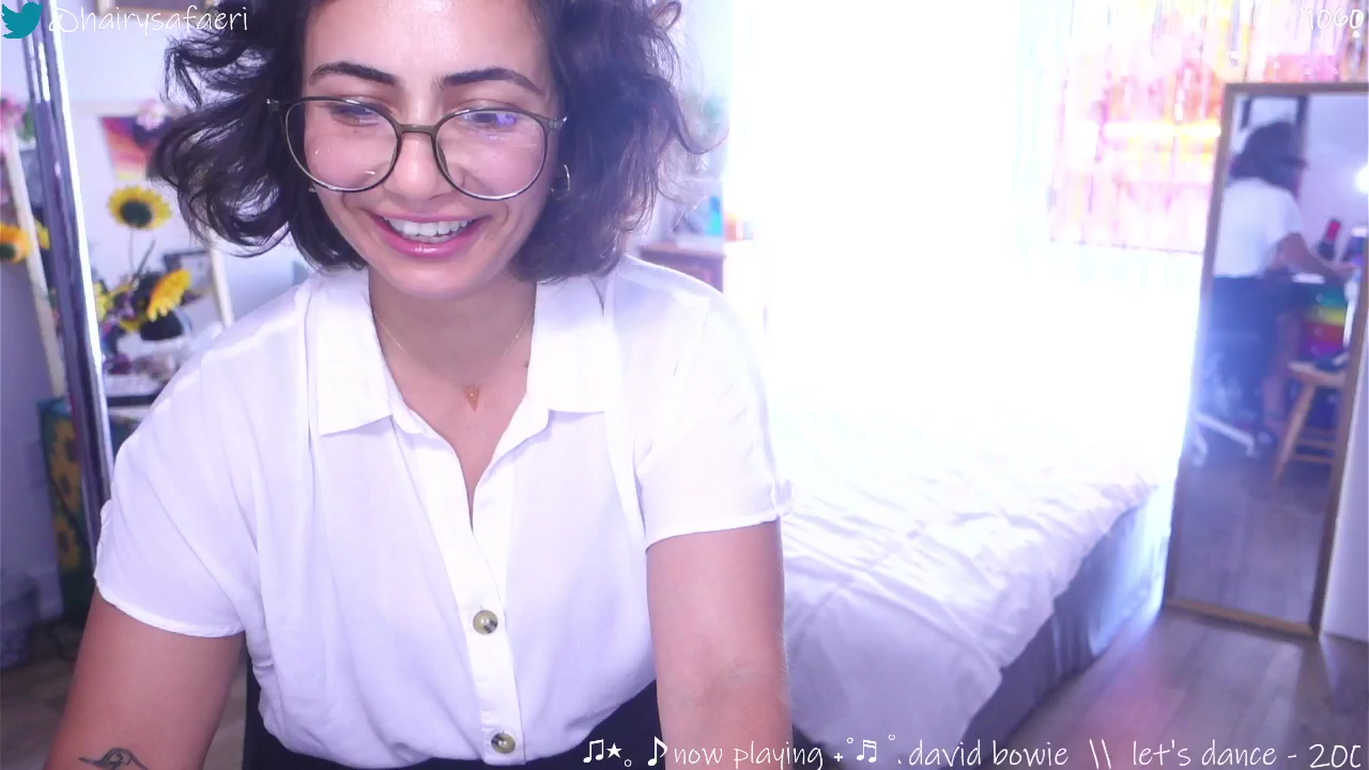 Gallery image thumbnail from barelysafaeri's myfreecams stream on, 07/28/2025, 16:03 image 2 of 20