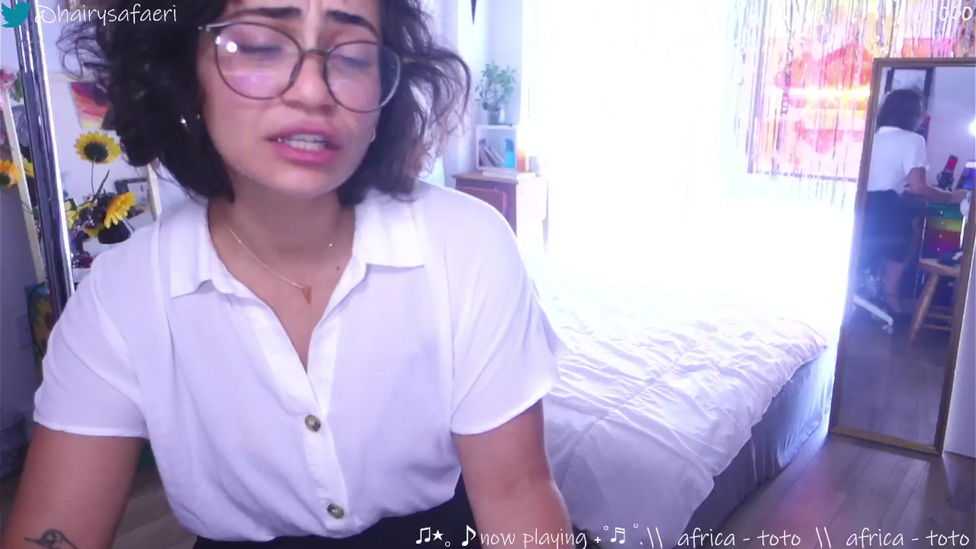 Gallery image thumbnail from barelysafaeri's myfreecams stream on, 07/28/2025, 16:03 image 11 of 20