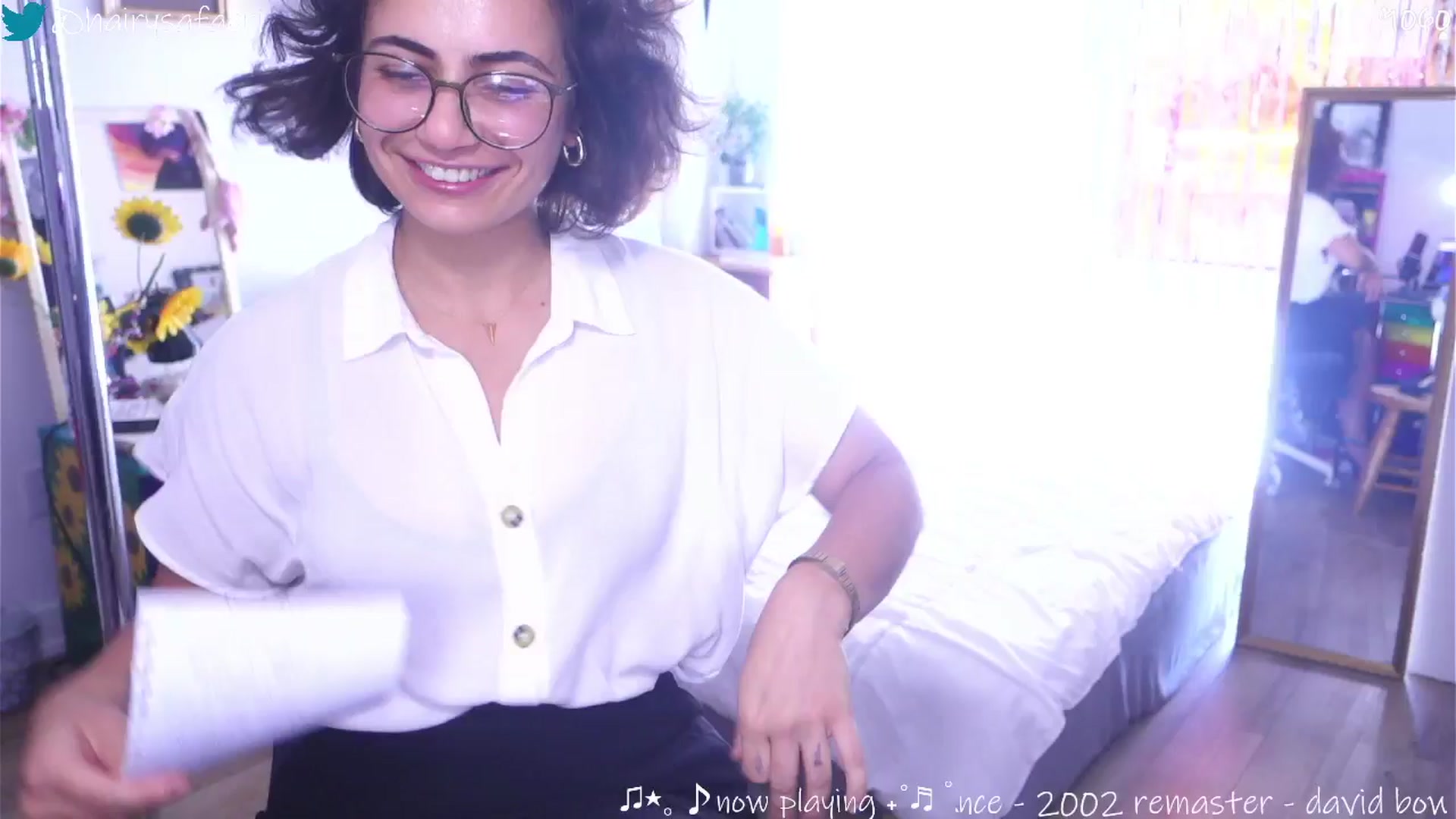 Gallery image thumbnail from barelysafaeri's myfreecams stream on, 07/28/2025, 16:03 image 3 of 20
